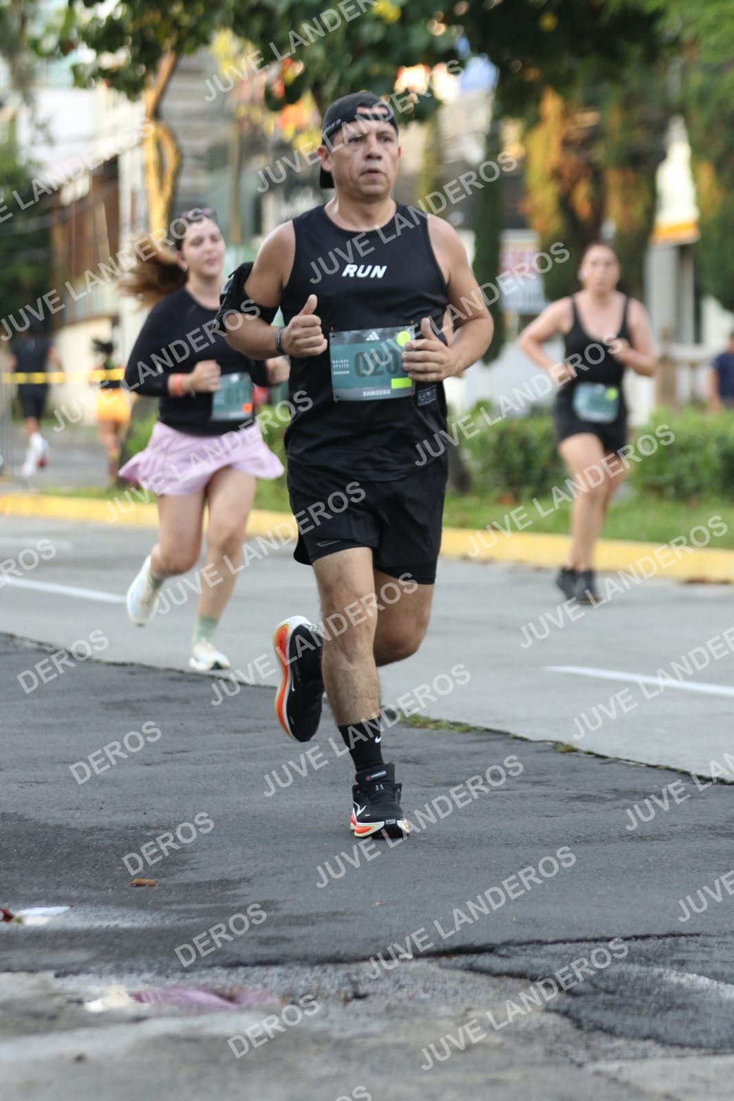 Foto de ADIDAS SPLITS GUADALAJARA 15K / 30K en Av. San Ignacio esquina Av. Ignacio L. Vallarta, Zapopan a las 07:10 · dorsal 20