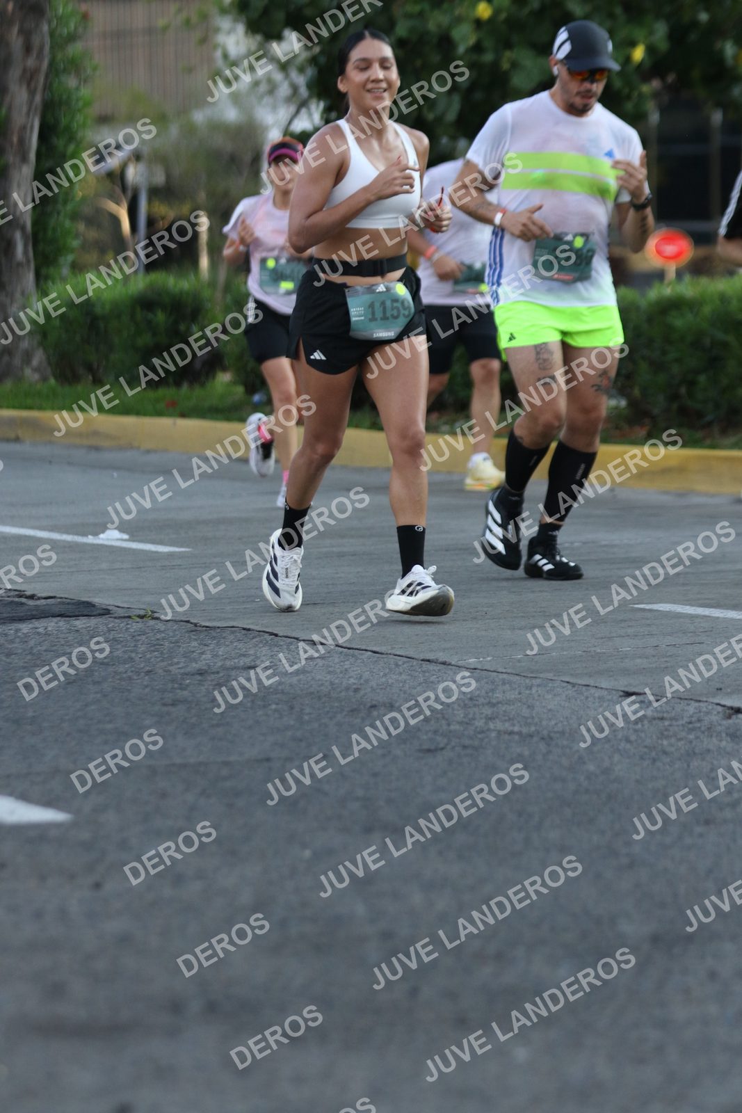 Foto de ADIDAS SPLITS GUADALAJARA 15K / 30K en Av. San Ignacio esquina Av. Ignacio L. Vallarta, Zapopan a las 07:35 · dorsal 1159, 2280