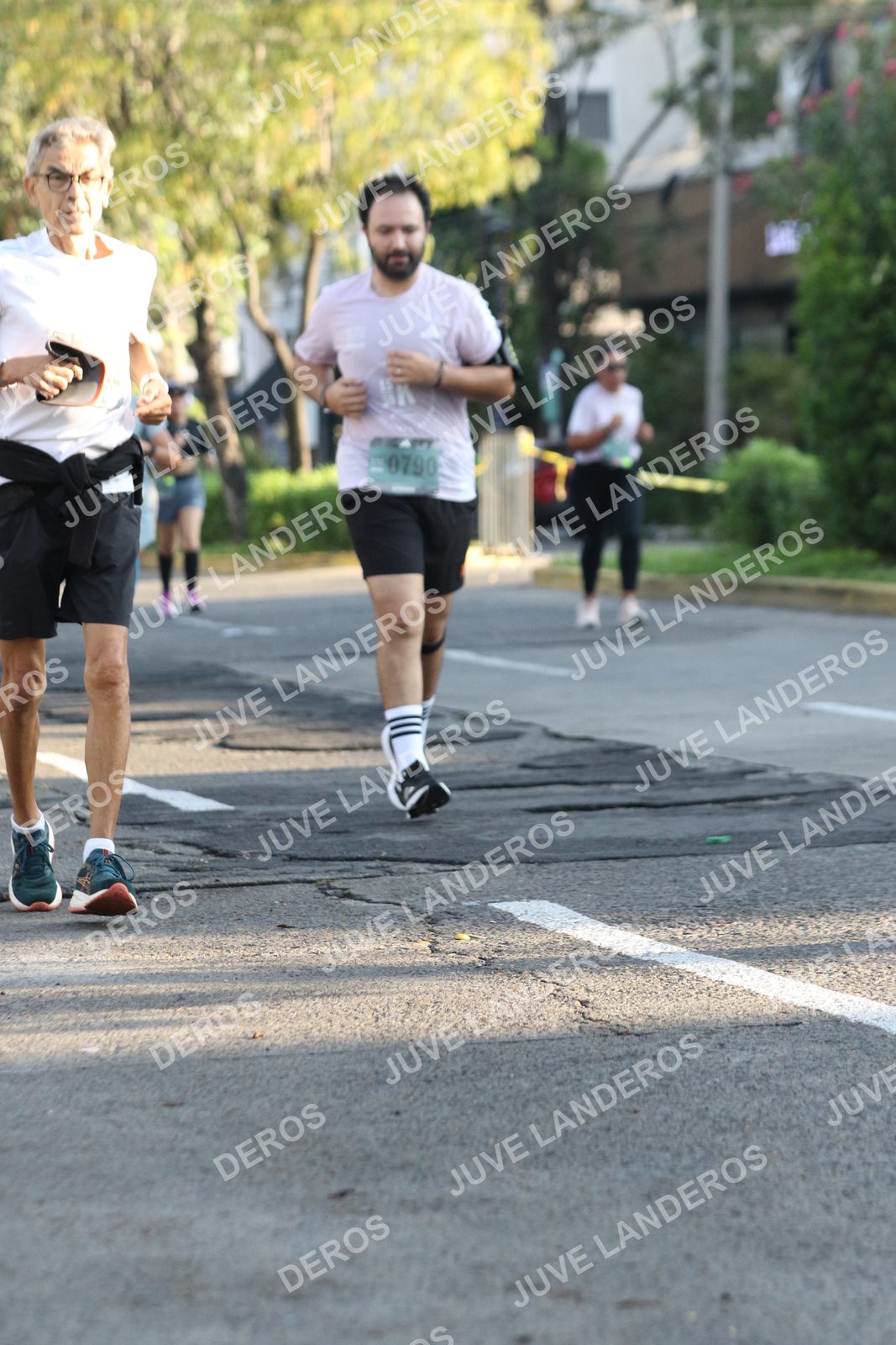 Foto de ADIDAS SPLITS GUADALAJARA 15K / 30K en Av. San Ignacio esquina Av. Ignacio L. Vallarta, Zapopan a las 07:52 · dorsal 790
