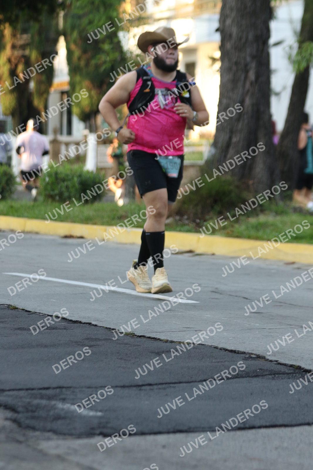Foto de ADIDAS SPLITS GUADALAJARA 15K / 30K en Av. San Ignacio esquina Av. Ignacio L. Vallarta, Zapopan a las 07:21 · dorsal 190