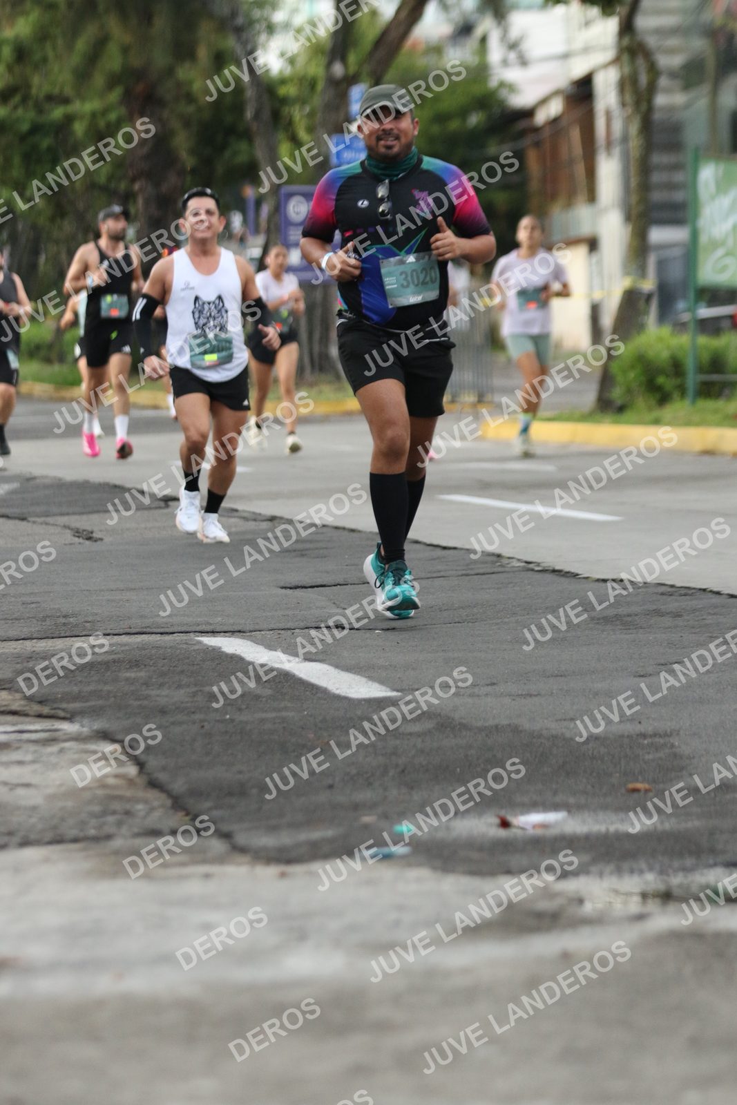Foto de ADIDAS SPLITS GUADALAJARA 15K / 30K en Av. San Ignacio esquina Av. Ignacio L. Vallarta, Zapopan a las 07:00 · dorsal 3020