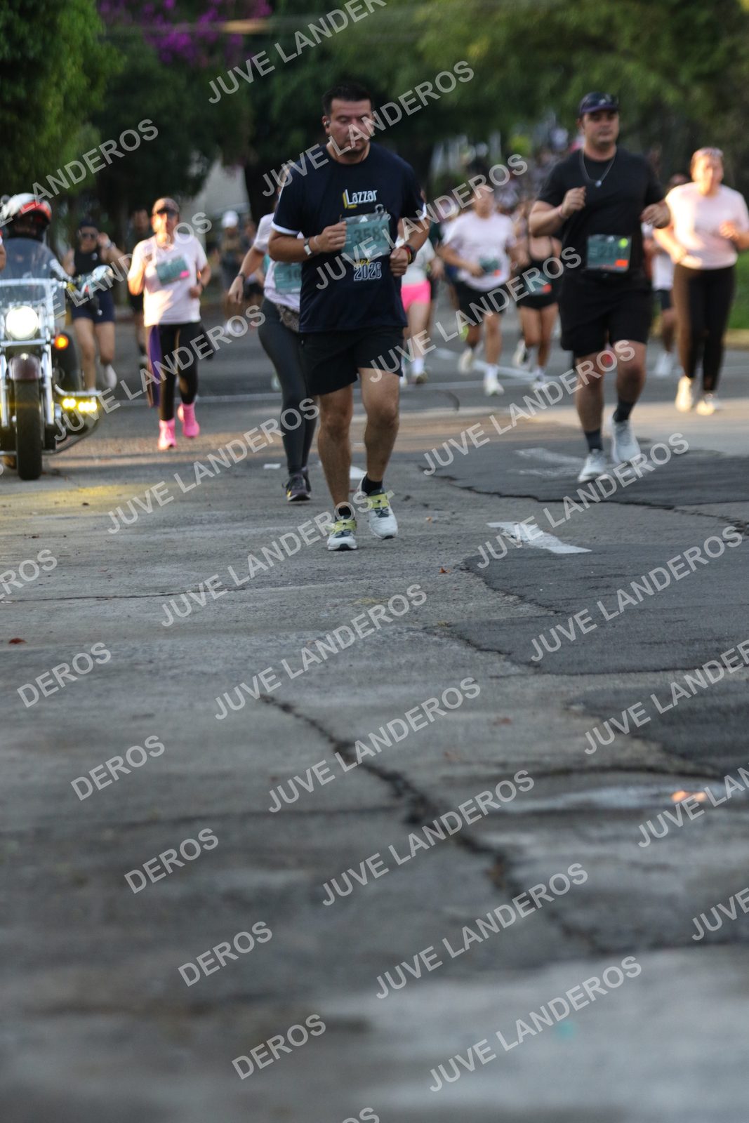 Foto de ADIDAS SPLITS GUADALAJARA 15K / 30K en Av. San Ignacio esquina Av. Ignacio L. Vallarta, Zapopan a las 07:15 · dorsal 3583