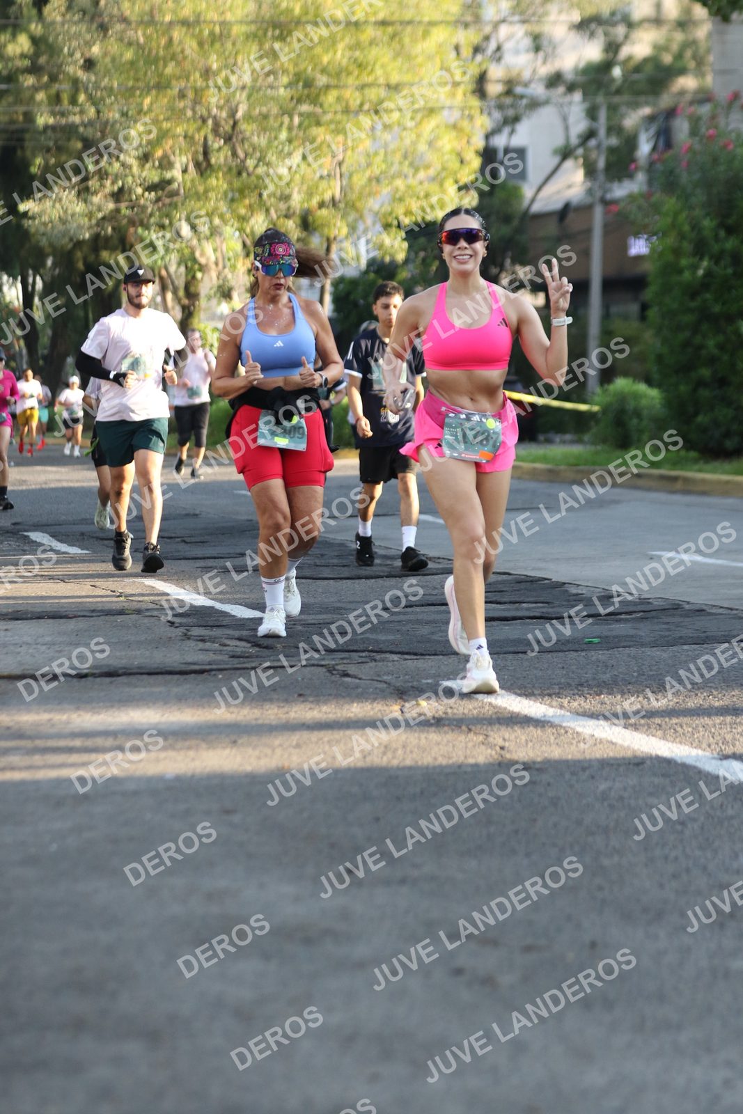 Foto de ADIDAS SPLITS GUADALAJARA 15K / 30K en Av. San Ignacio esquina Av. Ignacio L. Vallarta, Zapopan a las 07:49 · dorsal 1787, 2009