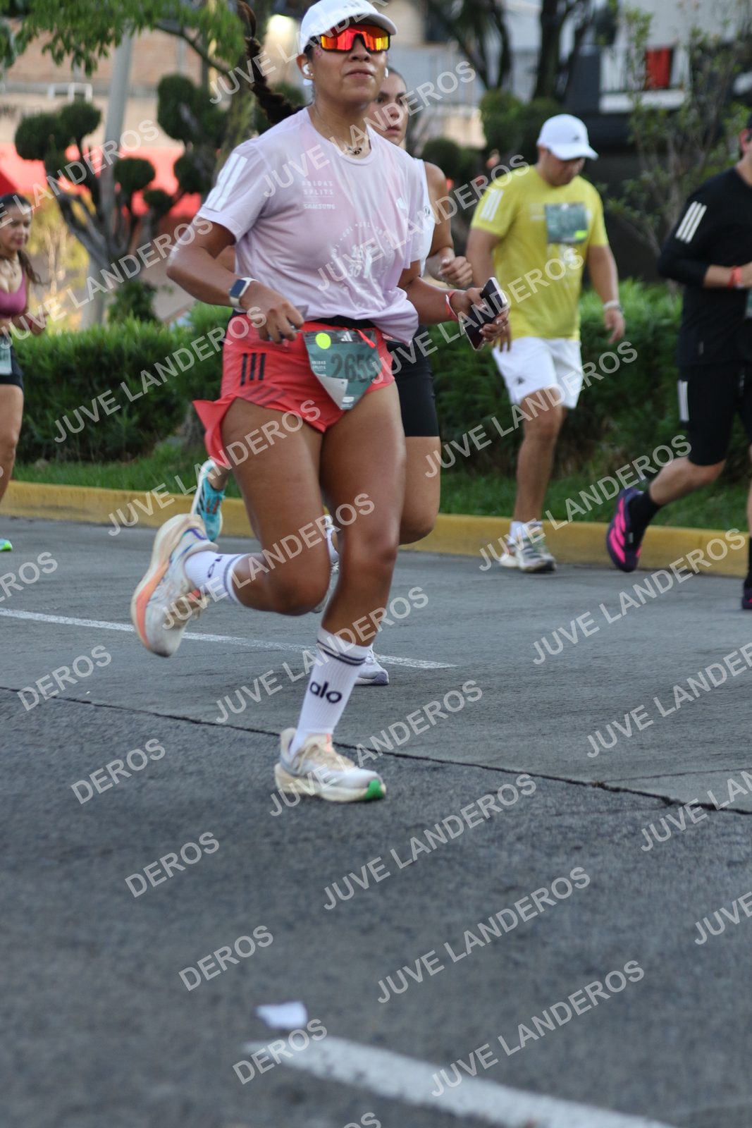 Foto de ADIDAS SPLITS GUADALAJARA 15K / 30K en Av. San Ignacio esquina Av. Ignacio L. Vallarta, Zapopan a las 07:36 · dorsal 2659, 15, 30