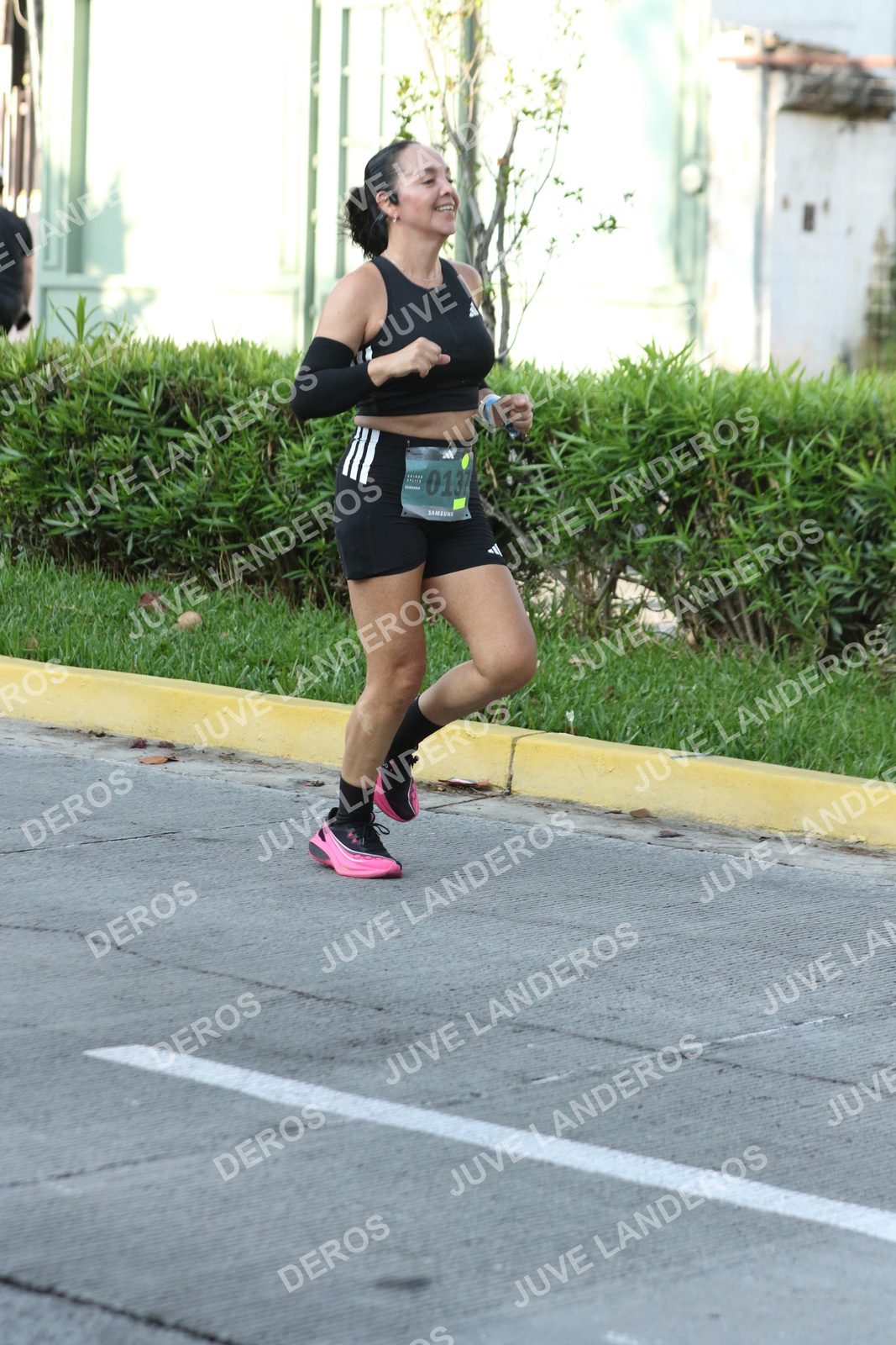 Foto de ADIDAS SPLITS GUADALAJARA 15K / 30K en Av. San Ignacio esquina Av. Ignacio L. Vallarta, Zapopan a las 08:09 · dorsal 137