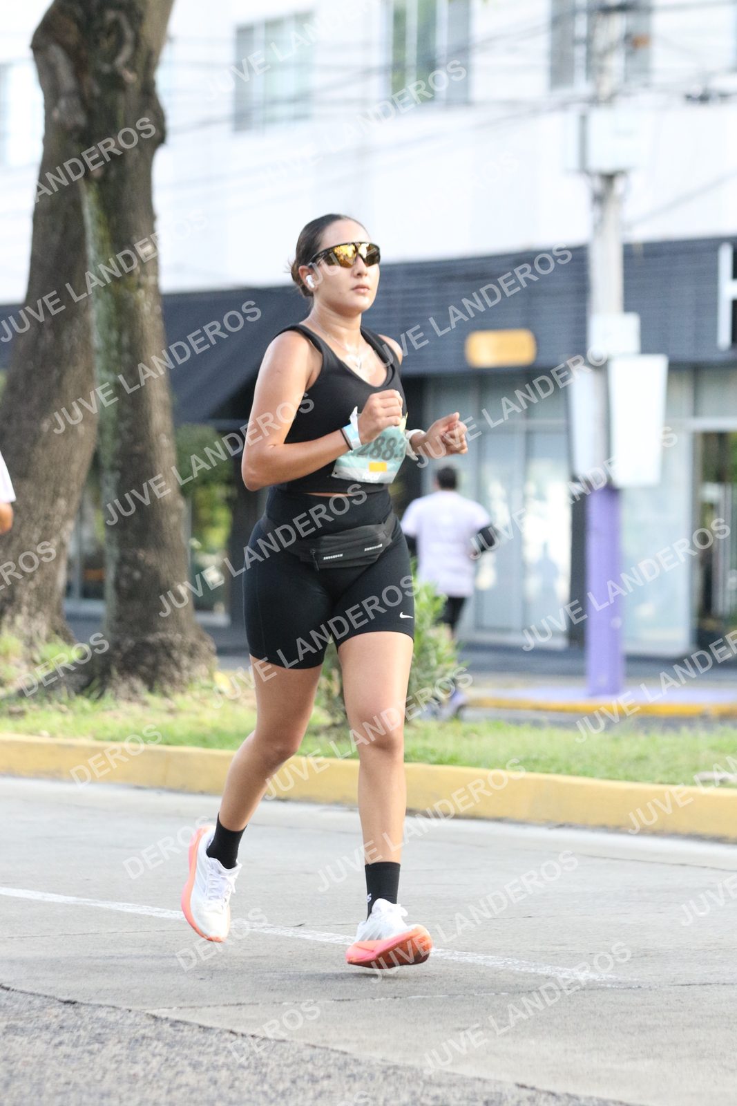 Foto de ADIDAS SPLITS GUADALAJARA 15K / 30K en Av. San Ignacio esquina Av. Ignacio L. Vallarta, Zapopan a las 08:47