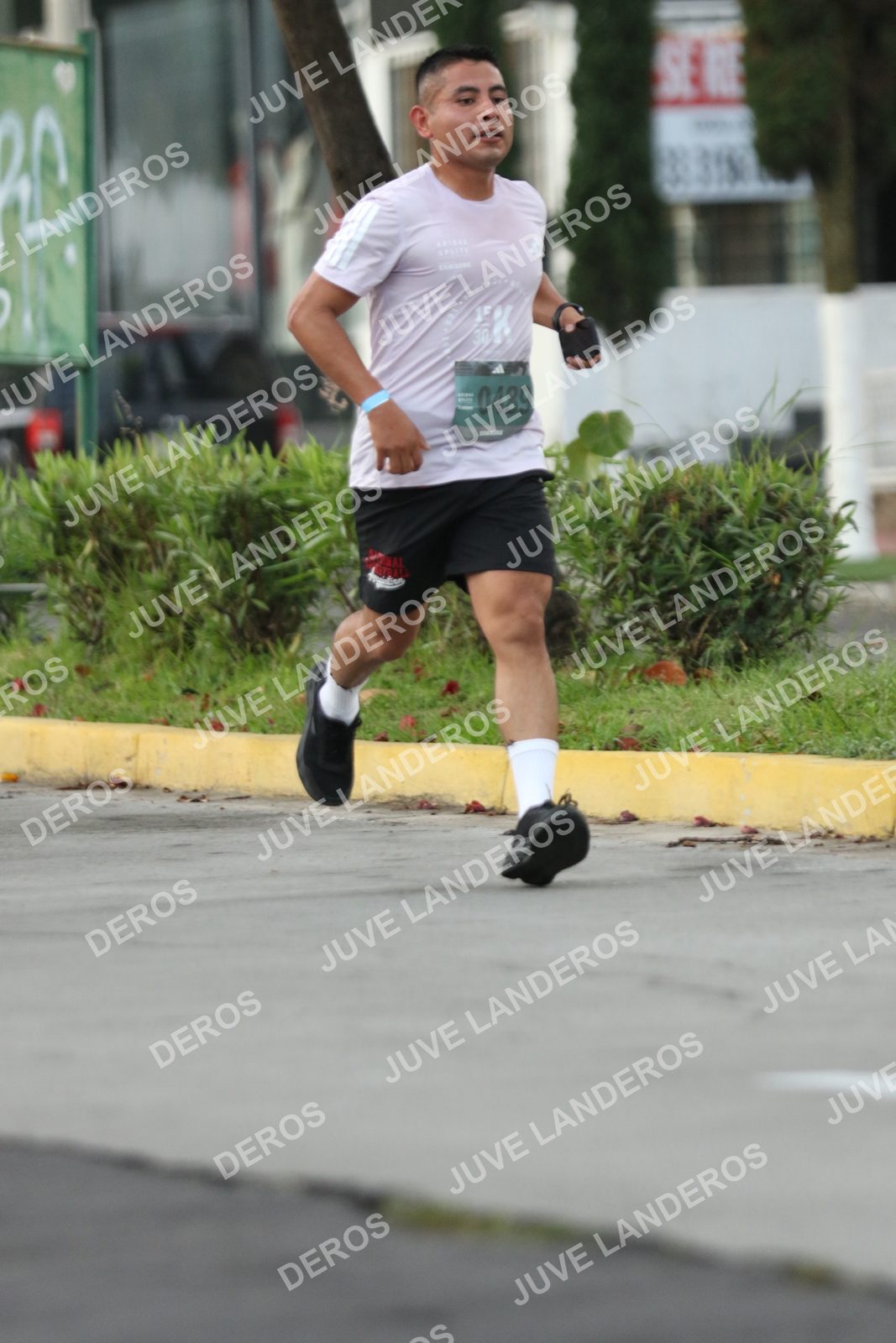 Foto de ADIDAS SPLITS GUADALAJARA 15K / 30K en Av. San Ignacio esquina Av. Ignacio L. Vallarta, Zapopan a las 07:01 · dorsal 489
