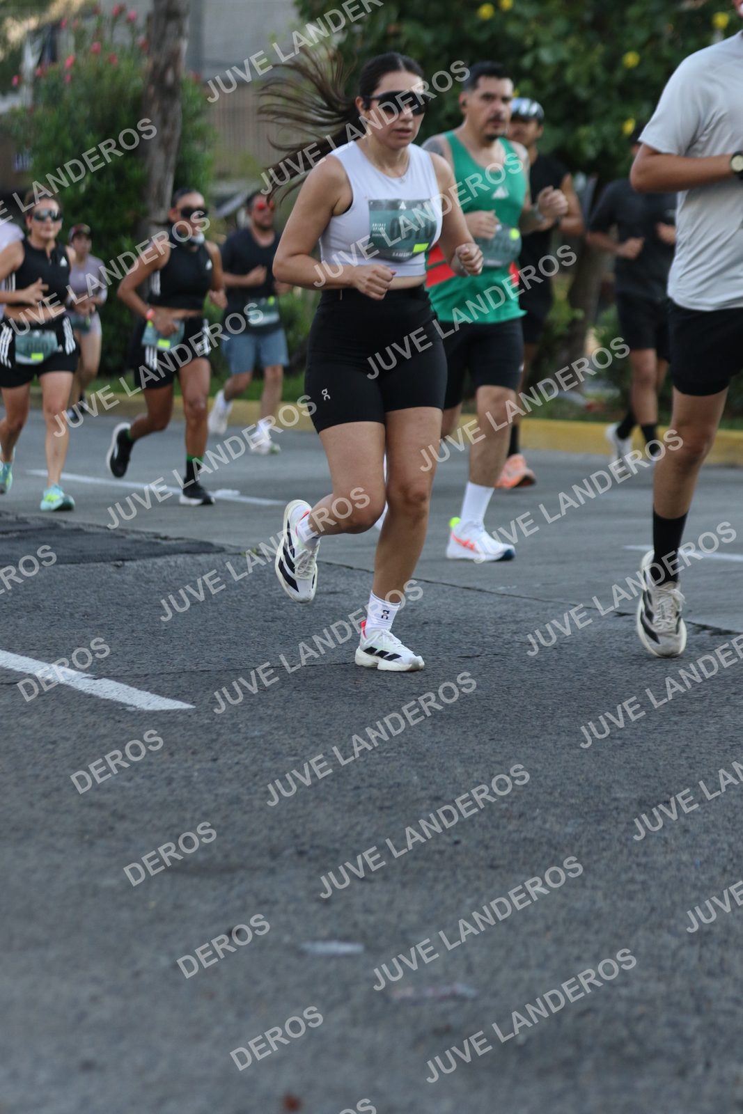 Foto de ADIDAS SPLITS GUADALAJARA 15K / 30K en Av. San Ignacio esquina Av. Ignacio L. Vallarta, Zapopan a las 07:38 · dorsal 870
