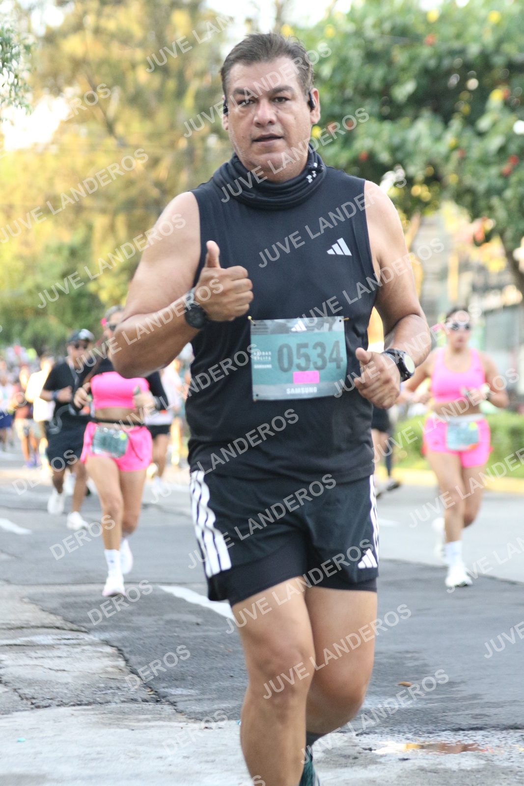 Foto de ADIDAS SPLITS GUADALAJARA 15K / 30K en Av. San Ignacio esquina Av. Ignacio L. Vallarta, Zapopan a las 07:16 · dorsal 534