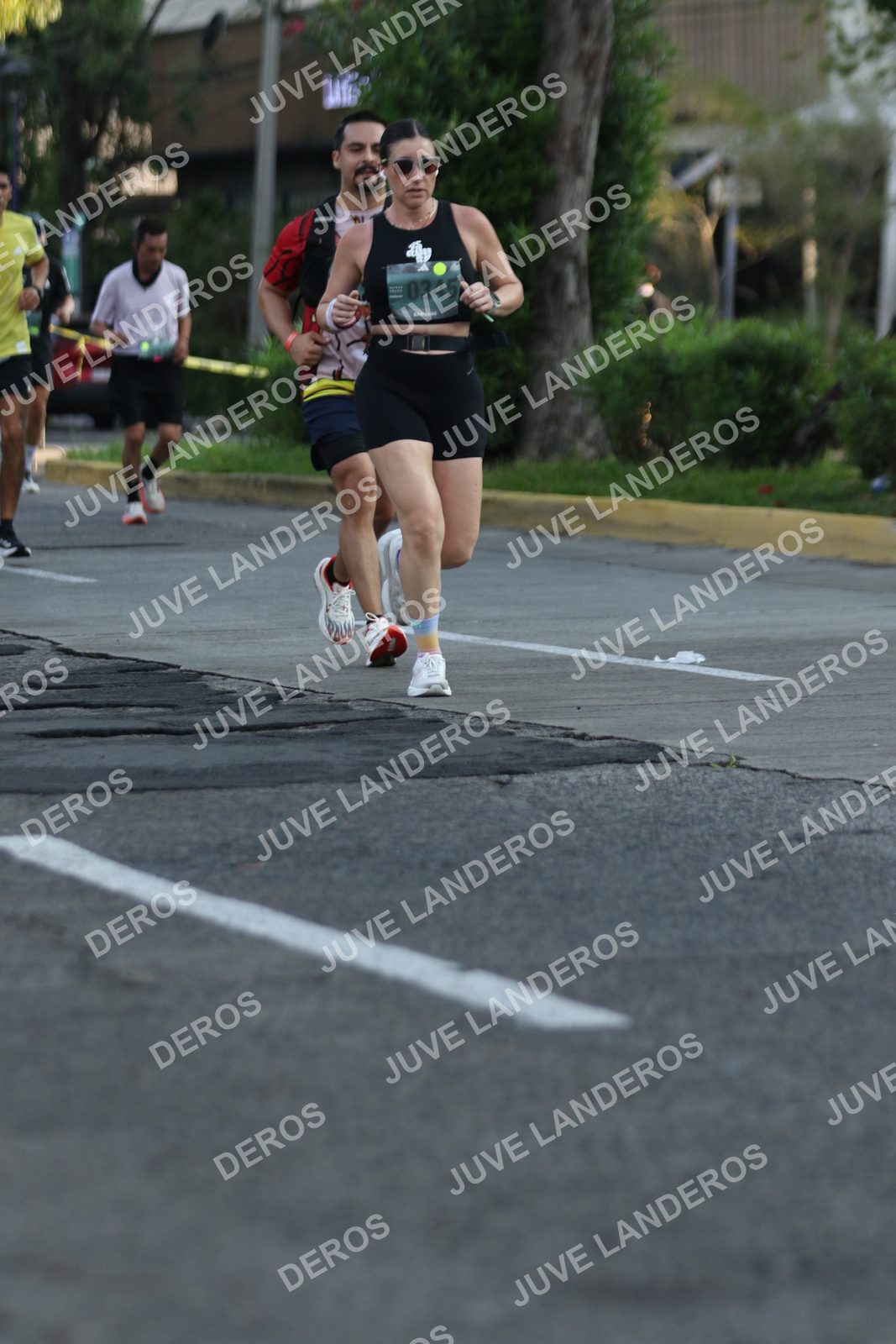 Foto de ADIDAS SPLITS GUADALAJARA 15K / 30K en Av. San Ignacio esquina Av. Ignacio L. Vallarta, Zapopan a las 07:31 · dorsal 345