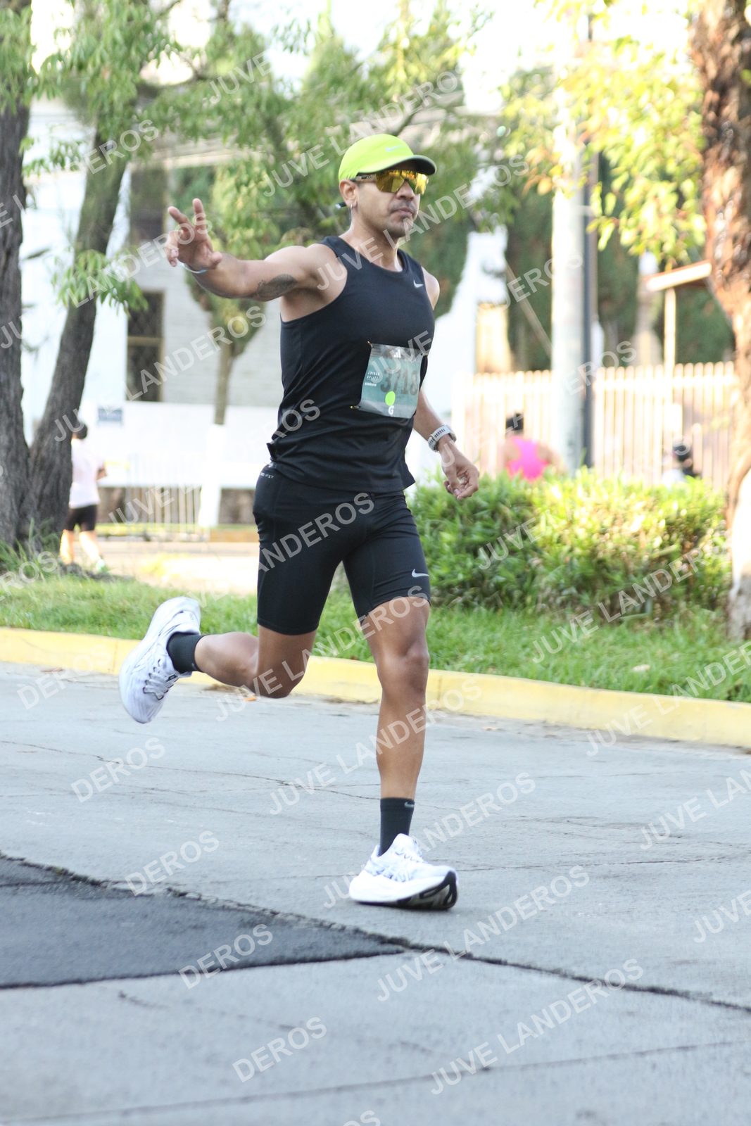 Foto de ADIDAS SPLITS GUADALAJARA 15K / 30K en Av. San Ignacio esquina Av. Ignacio L. Vallarta, Zapopan a las 07:59 · dorsal 3718