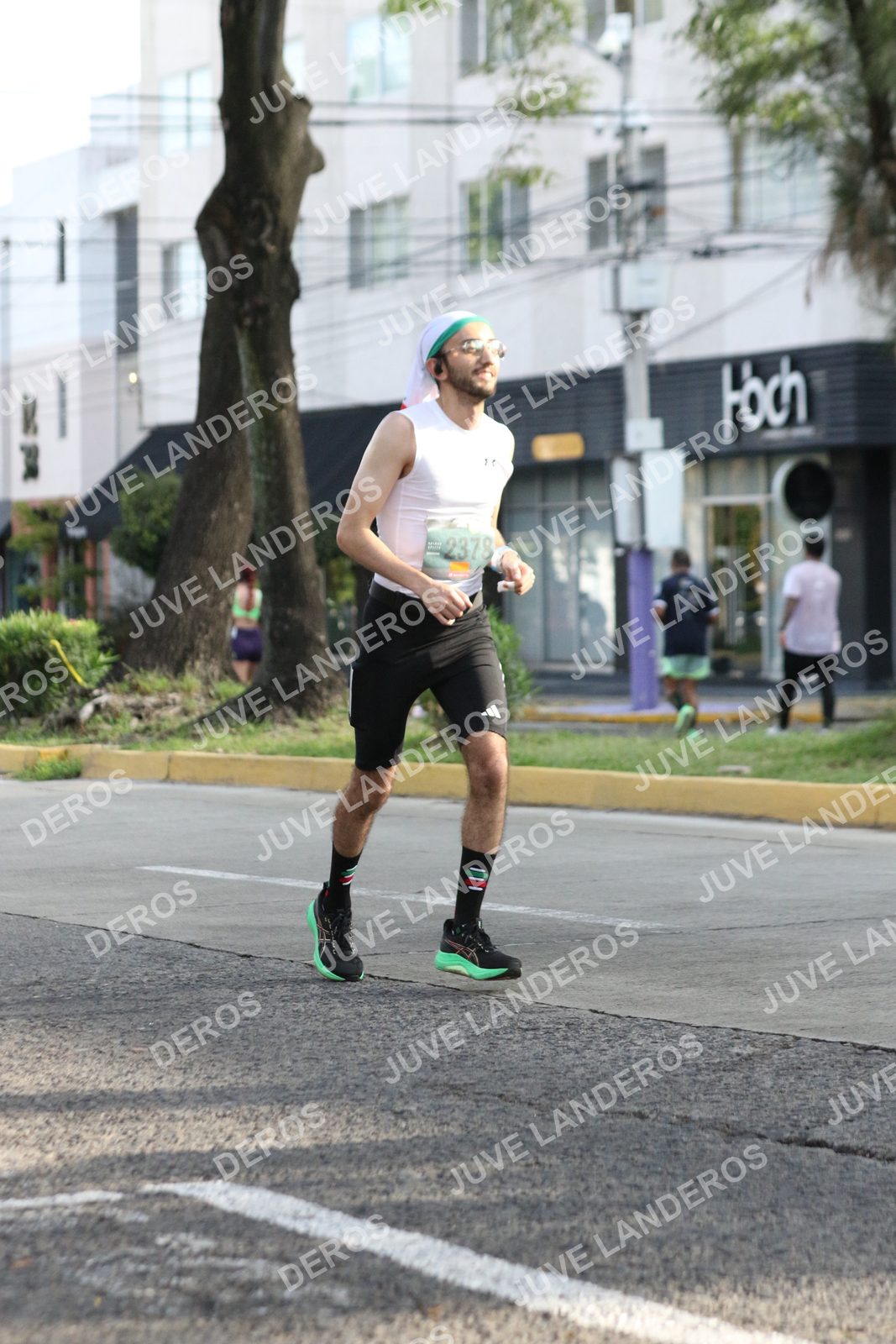 Foto de ADIDAS SPLITS GUADALAJARA 15K / 30K en Av. San Ignacio esquina Av. Ignacio L. Vallarta, Zapopan a las 08:42 · dorsal 2378