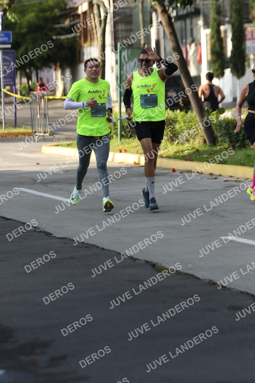 Foto de ADIDAS SPLITS GUADALAJARA 15K / 30K en Av. San Ignacio esquina Av. Ignacio L. Vallarta, Zapopan a las 08:17 · dorsal 235, 444