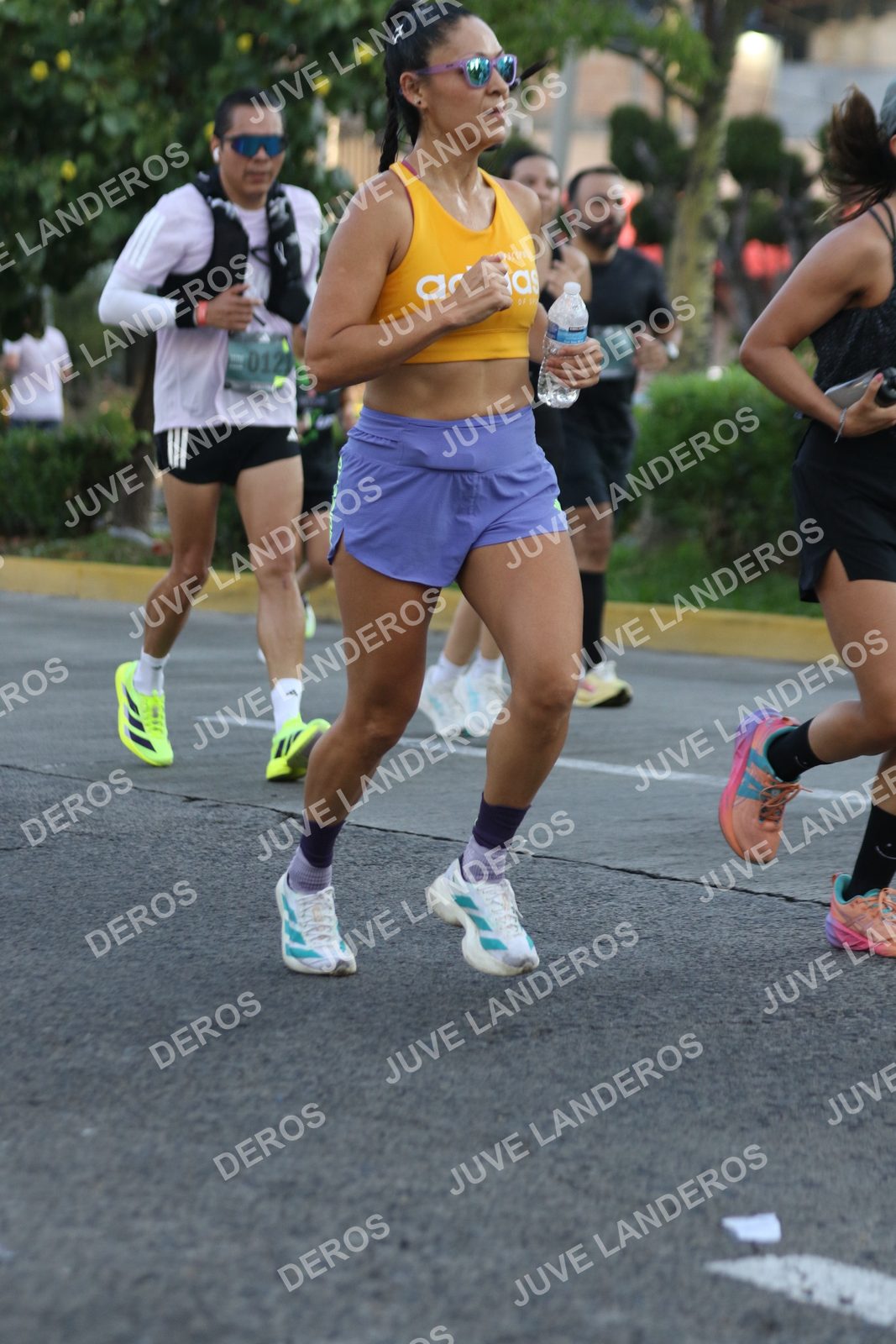 Foto de ADIDAS SPLITS GUADALAJARA 15K / 30K en Av. San Ignacio esquina Av. Ignacio L. Vallarta, Zapopan a las 07:35 · dorsal 121