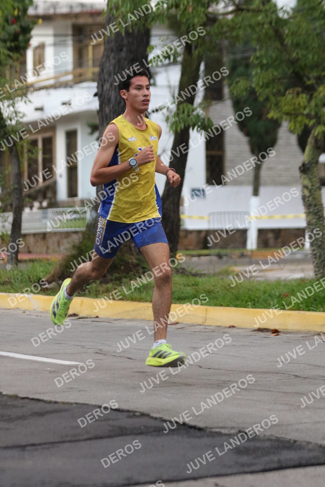 Foto de ADIDAS SPLITS GUADALAJARA 15K / 30K en Av. San Ignacio esquina Av. Ignacio L. Vallarta, Zapopan a las 06:45