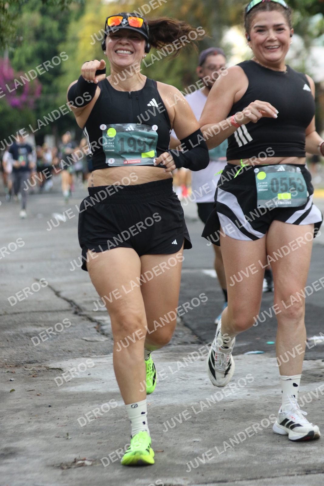 Foto de ADIDAS SPLITS GUADALAJARA 15K / 30K en Av. San Ignacio esquina Av. Ignacio L. Vallarta, Zapopan a las 07:06 · dorsal 553, 1997