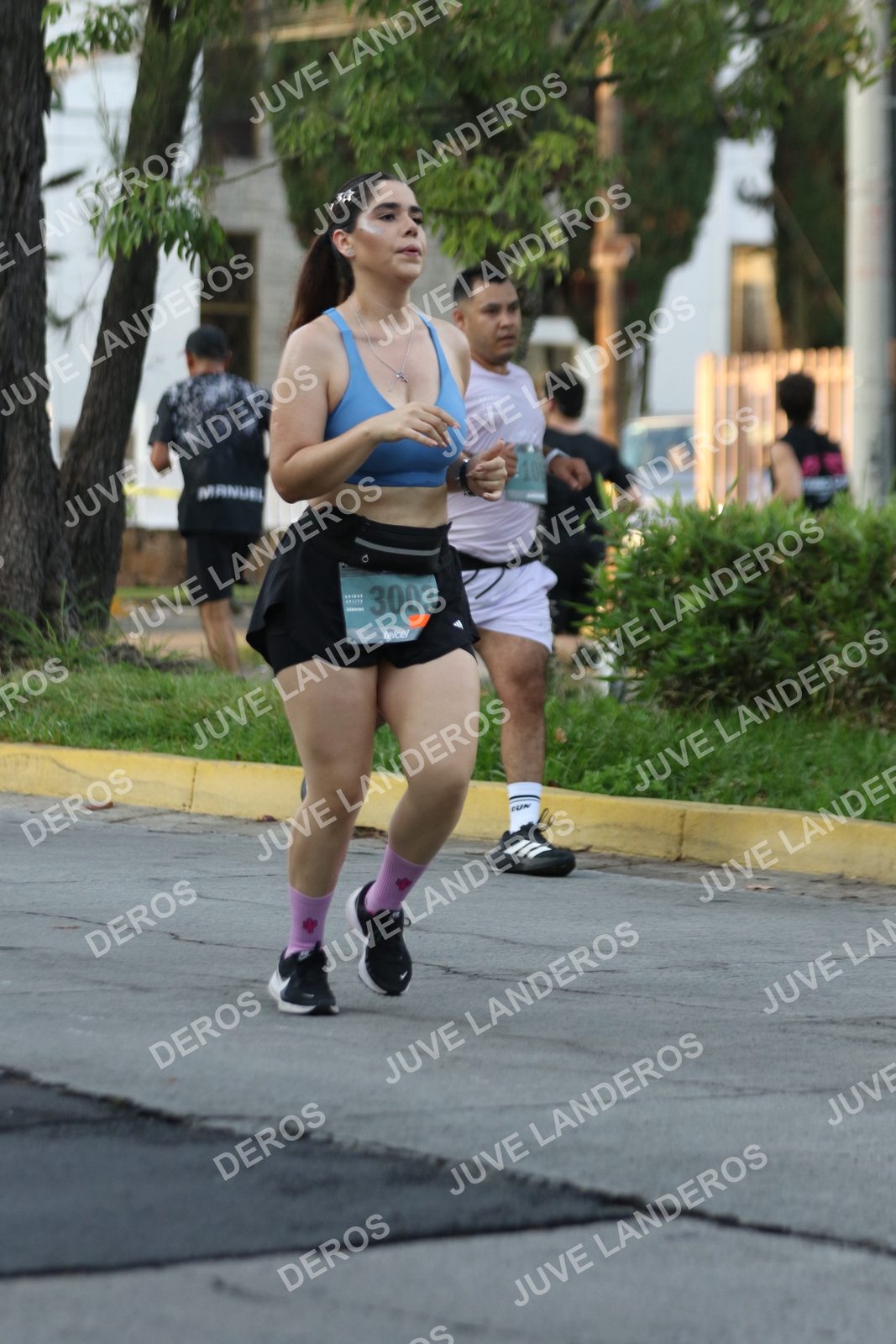 Foto de ADIDAS SPLITS GUADALAJARA 15K / 30K en Av. San Ignacio esquina Av. Ignacio L. Vallarta, Zapopan a las 07:18 · dorsal 3003