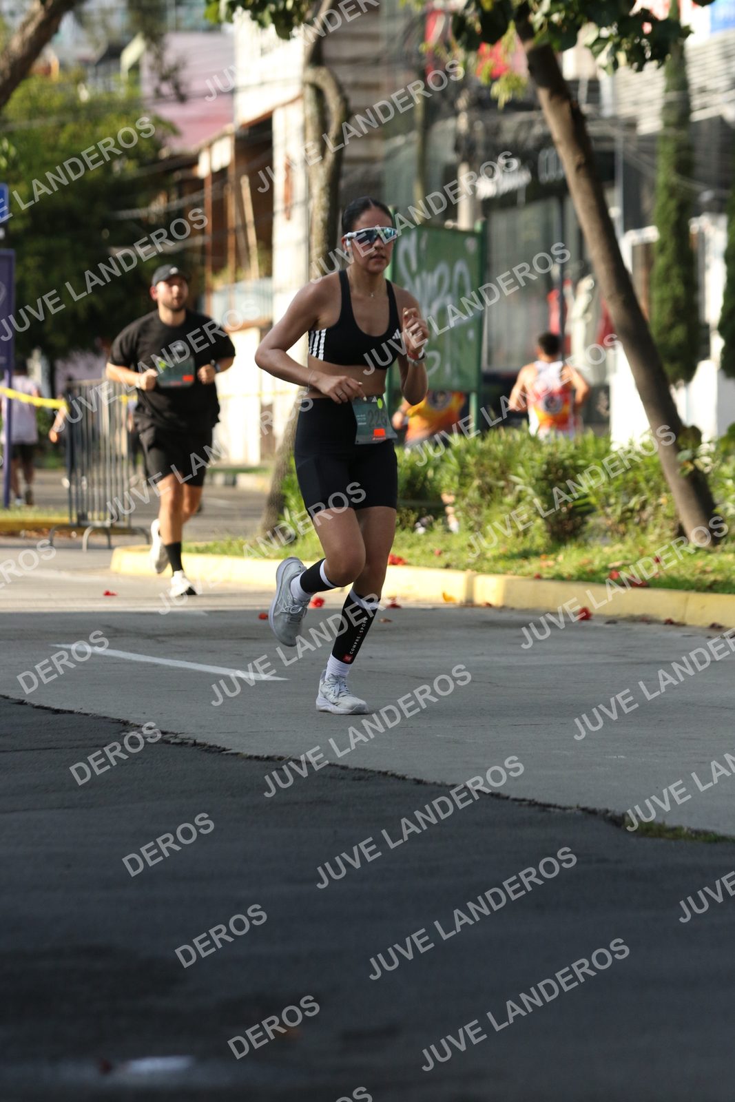 Foto de ADIDAS SPLITS GUADALAJARA 15K / 30K en Av. San Ignacio esquina Av. Ignacio L. Vallarta, Zapopan a las 08:27 · dorsal 226