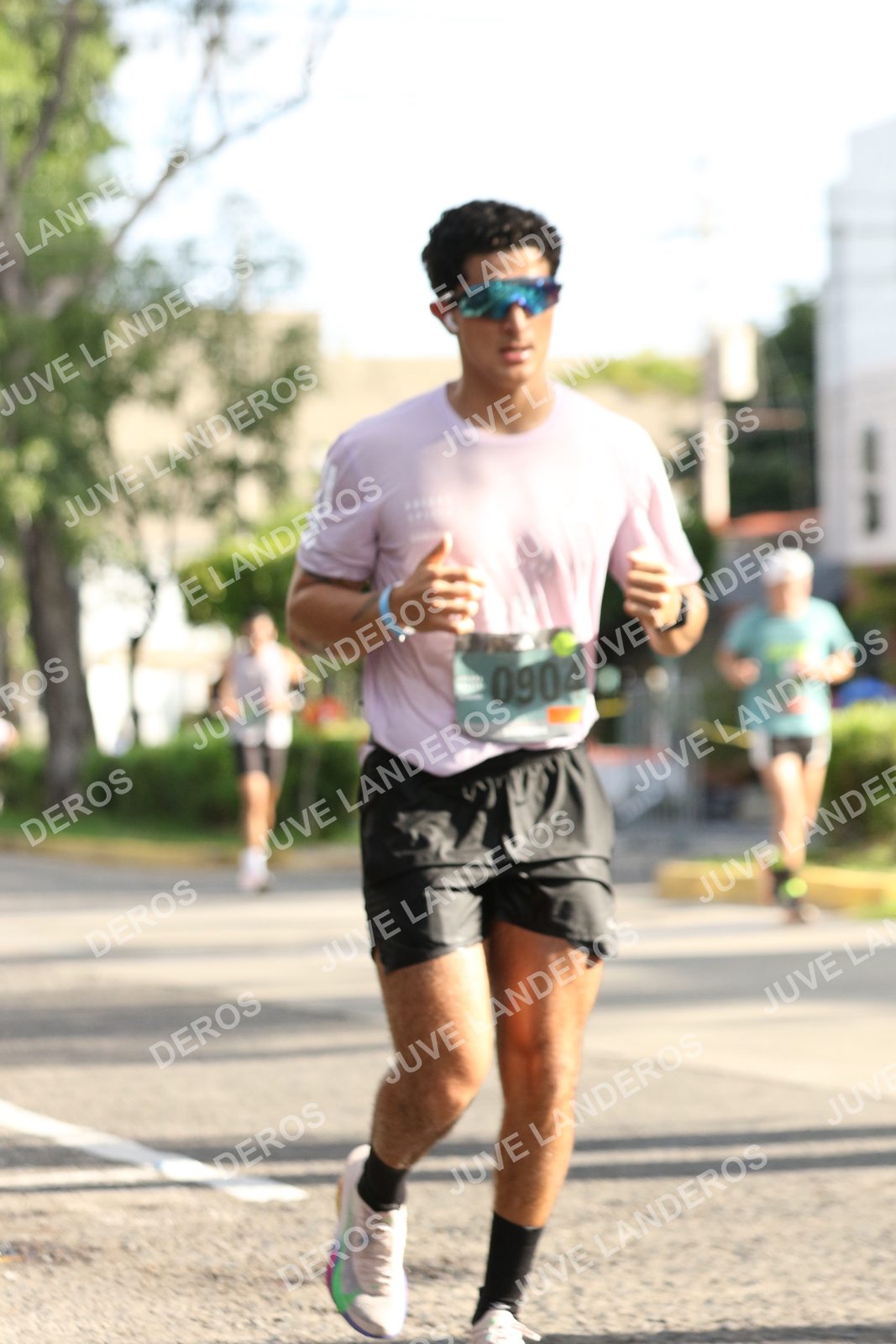 Foto de ADIDAS SPLITS GUADALAJARA 15K / 30K en Av. San Ignacio esquina Av. Ignacio L. Vallarta, Zapopan a las 08:52 · dorsal 904