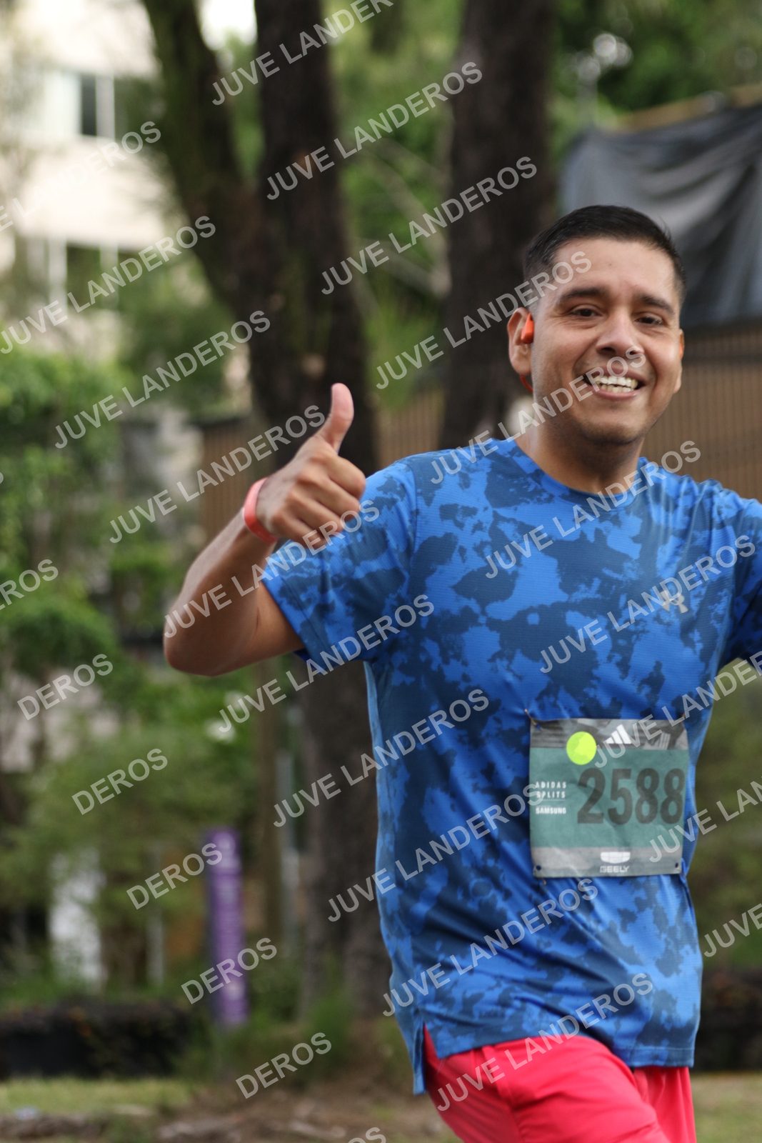 Foto de ADIDAS SPLITS GUADALAJARA 15K / 30K en Av. San Ignacio esquina Av. Ignacio L. Vallarta, Zapopan a las 09:05 · dorsal 2588