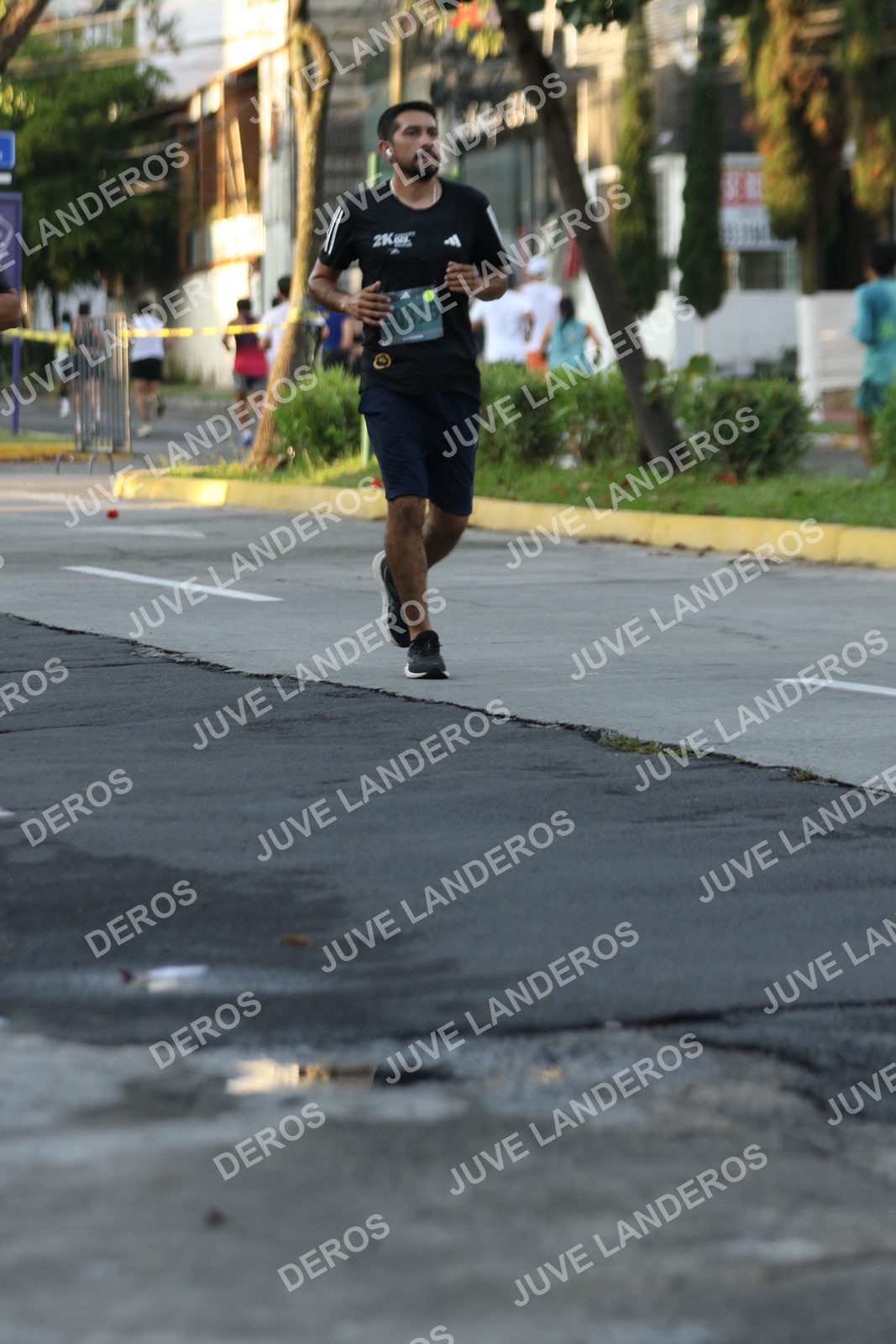 Foto de ADIDAS SPLITS GUADALAJARA 15K / 30K en Av. San Ignacio esquina Av. Ignacio L. Vallarta, Zapopan a las 07:17 · dorsal 815