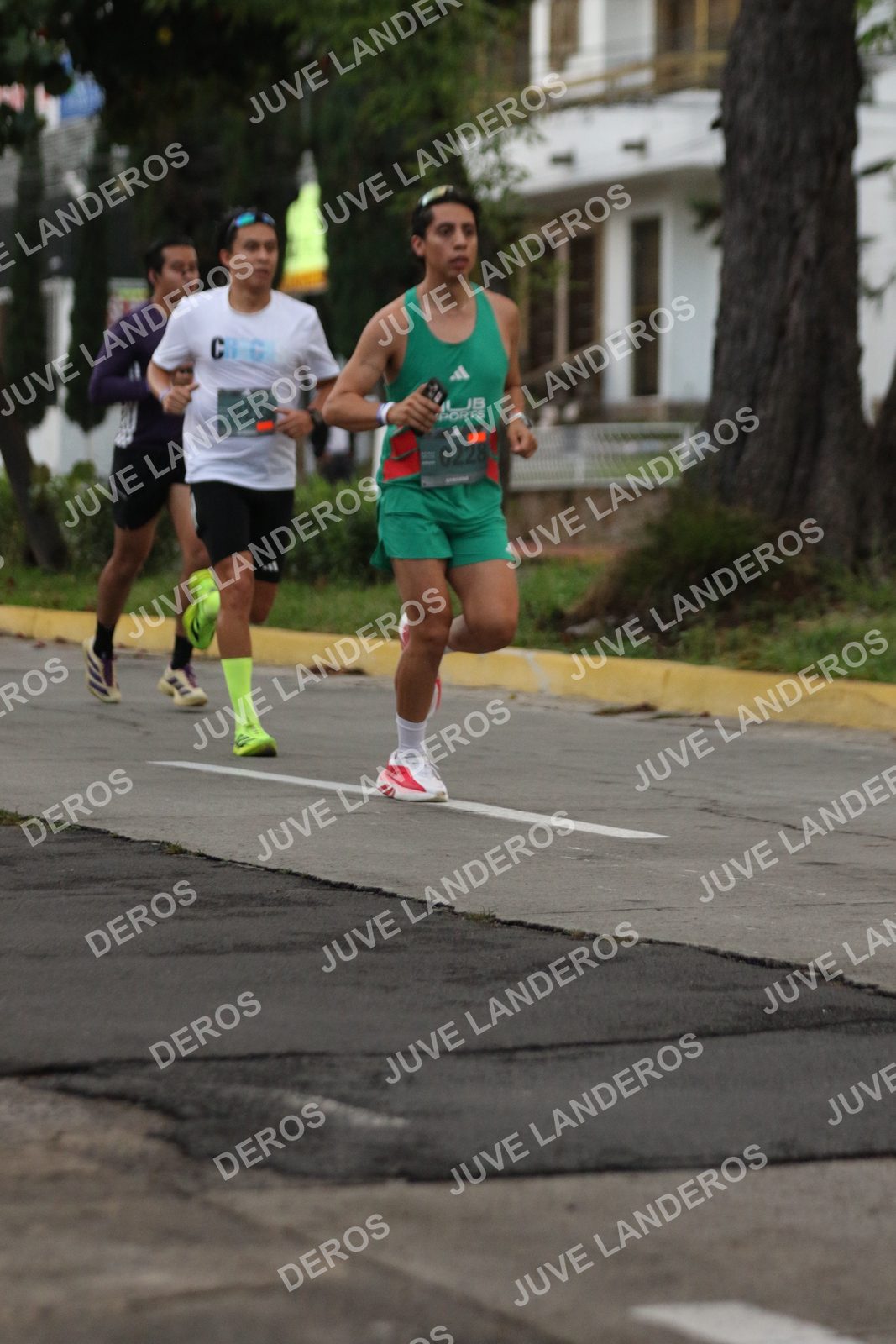 Foto de ADIDAS SPLITS GUADALAJARA 15K / 30K en Av. San Ignacio esquina Av. Ignacio L. Vallarta, Zapopan a las 06:49 · dorsal 228