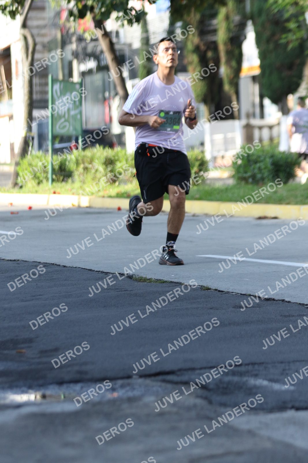 Foto de ADIDAS SPLITS GUADALAJARA 15K / 30K en Av. San Ignacio esquina Av. Ignacio L. Vallarta, Zapopan a las 08:23 · dorsal 3364