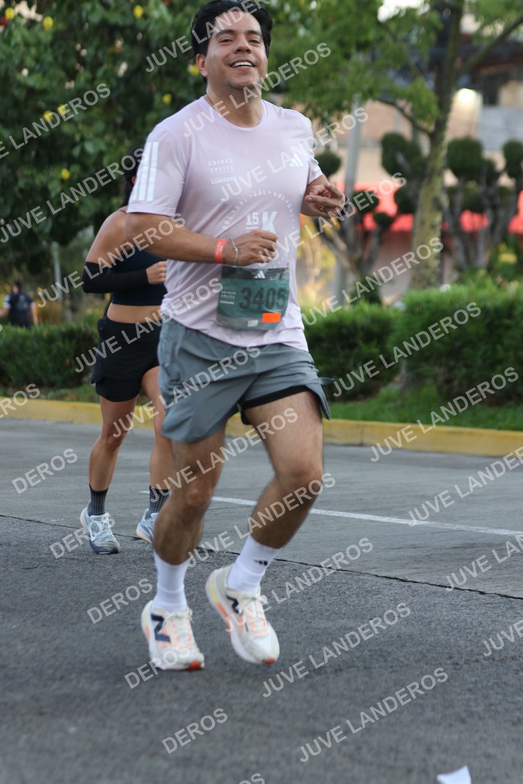 Foto de ADIDAS SPLITS GUADALAJARA 15K / 30K en Av. San Ignacio esquina Av. Ignacio L. Vallarta, Zapopan a las 07:30 · dorsal 3405