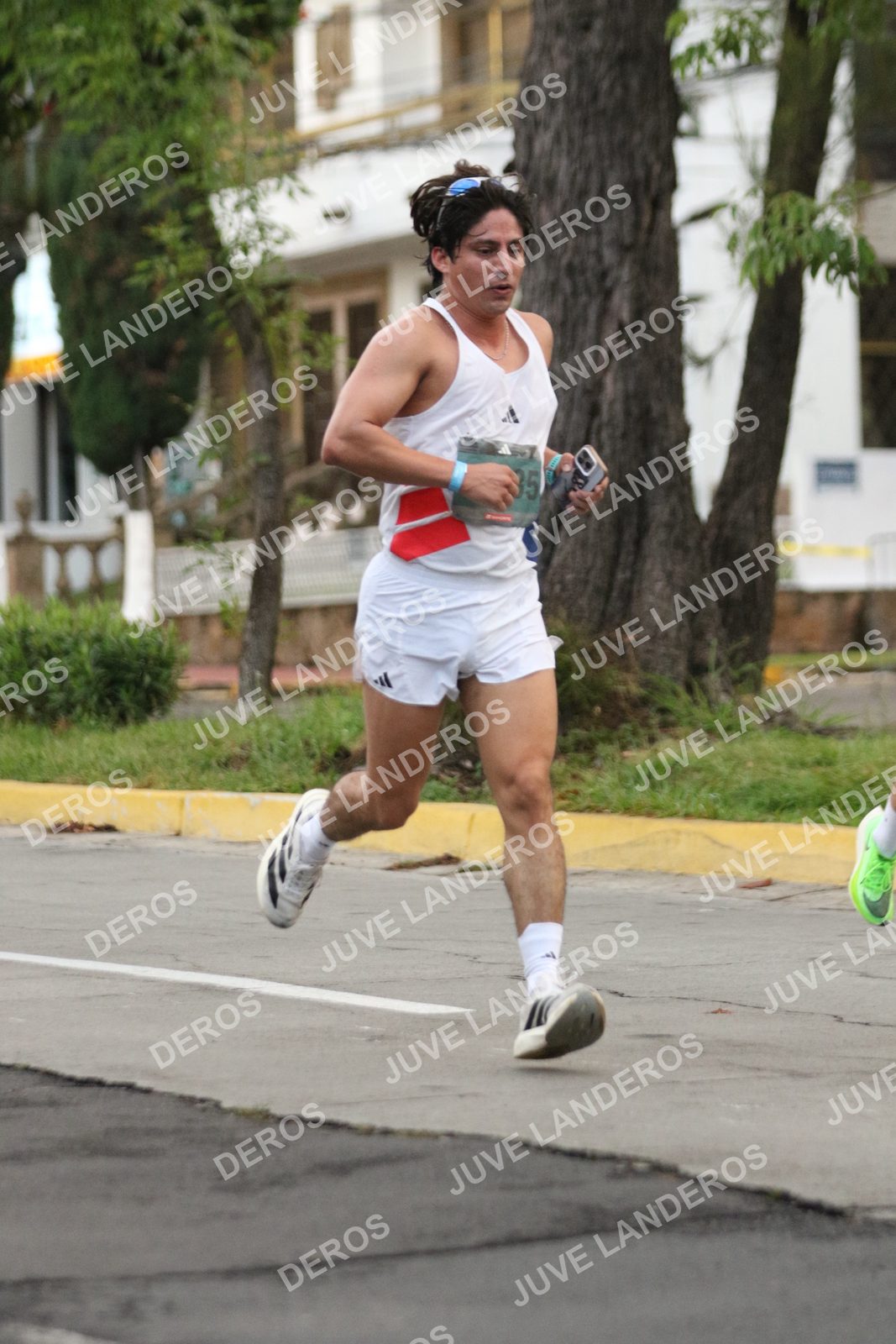 Foto de ADIDAS SPLITS GUADALAJARA 15K / 30K en Av. San Ignacio esquina Av. Ignacio L. Vallarta, Zapopan a las 06:50
