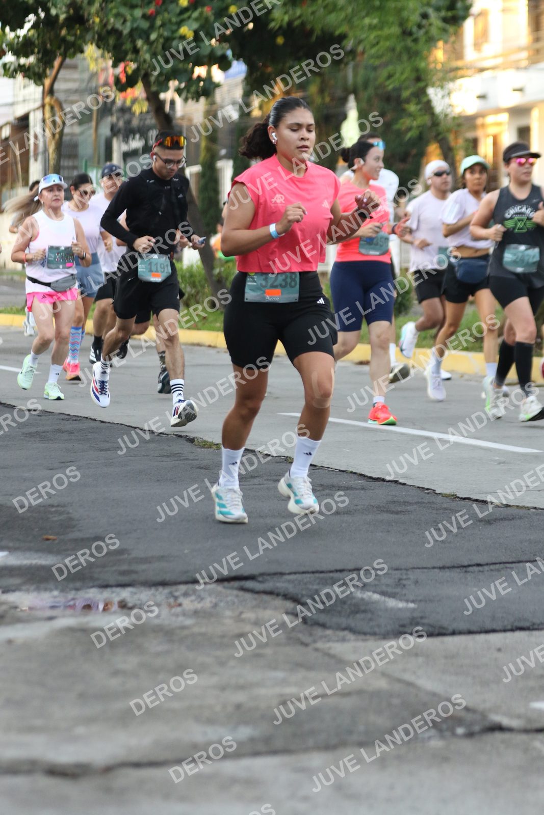 Foto de ADIDAS SPLITS GUADALAJARA 15K / 30K en Av. San Ignacio esquina Av. Ignacio L. Vallarta, Zapopan a las 07:07 · dorsal 1191, 3238