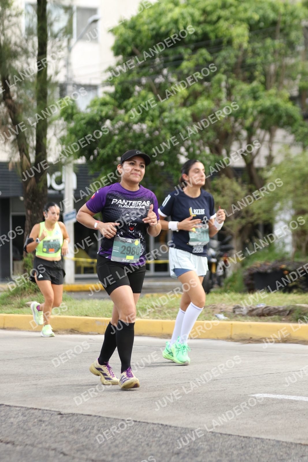 Foto de ADIDAS SPLITS GUADALAJARA 15K / 30K en Av. San Ignacio esquina Av. Ignacio L. Vallarta, Zapopan a las 09:07 · dorsal 2980, 399