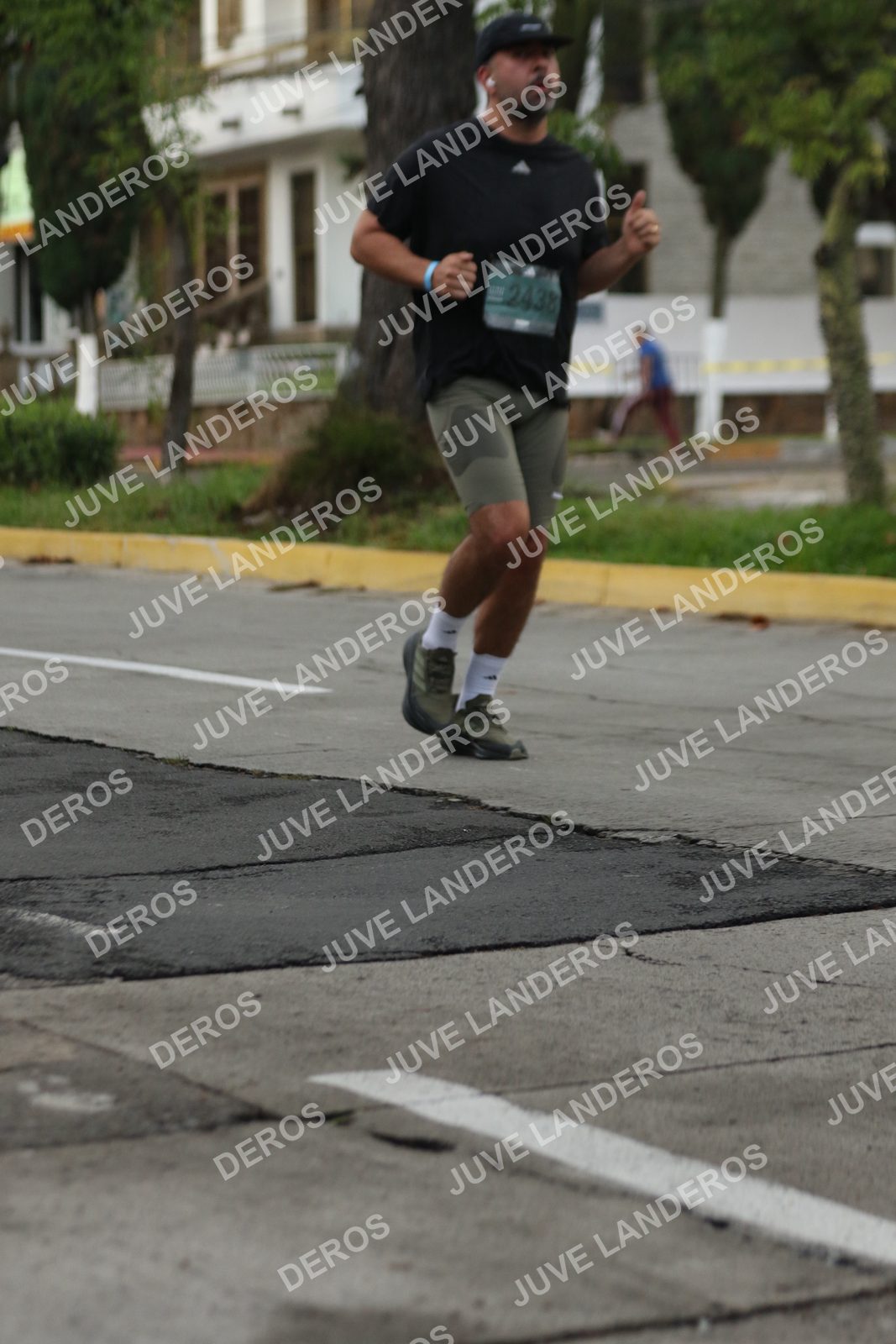 Foto de ADIDAS SPLITS GUADALAJARA 15K / 30K en Av. San Ignacio esquina Av. Ignacio L. Vallarta, Zapopan a las 06:57 · dorsal 2438