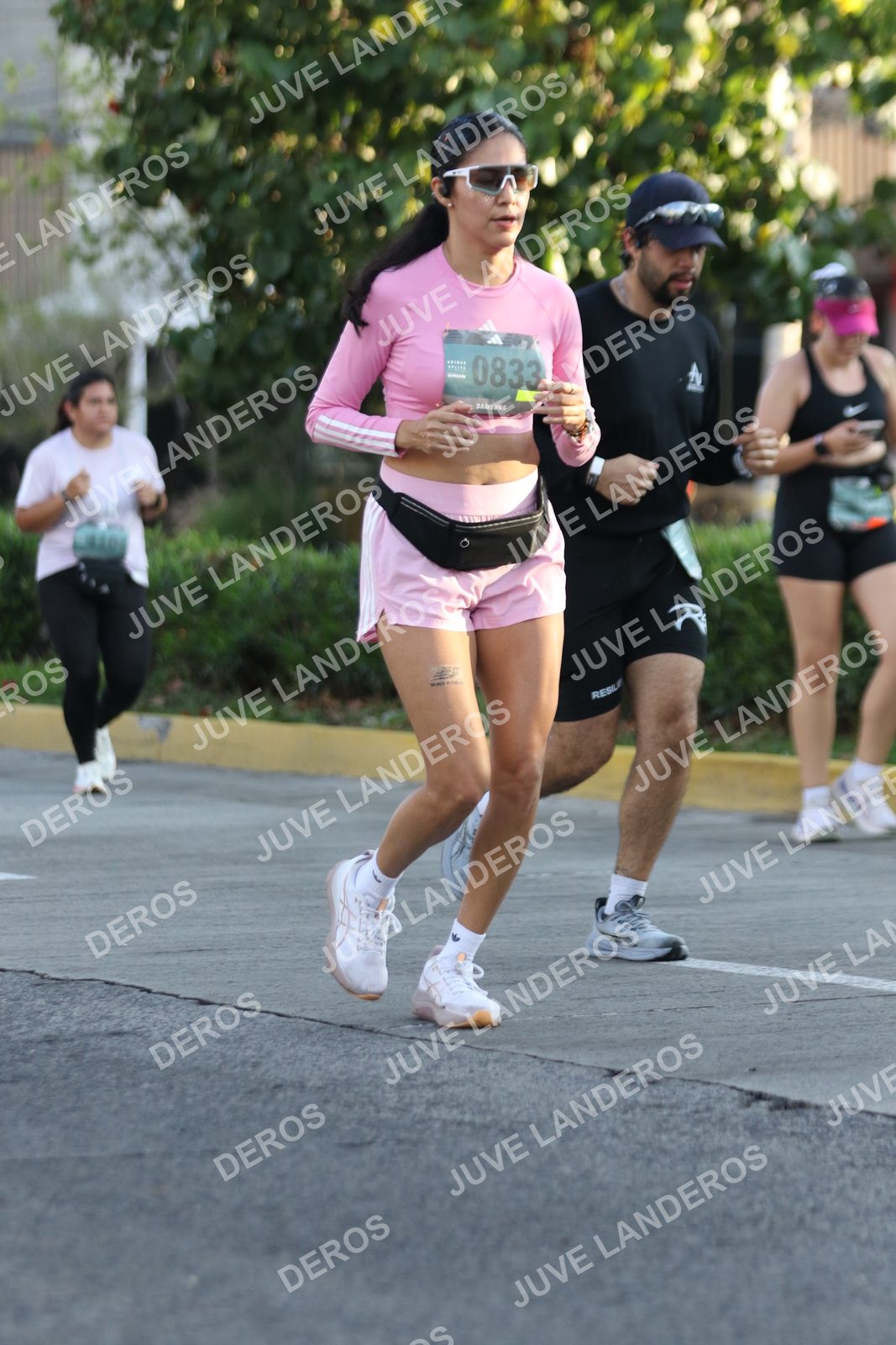 Foto de ADIDAS SPLITS GUADALAJARA 15K / 30K en Av. San Ignacio esquina Av. Ignacio L. Vallarta, Zapopan a las 07:46 · dorsal 833