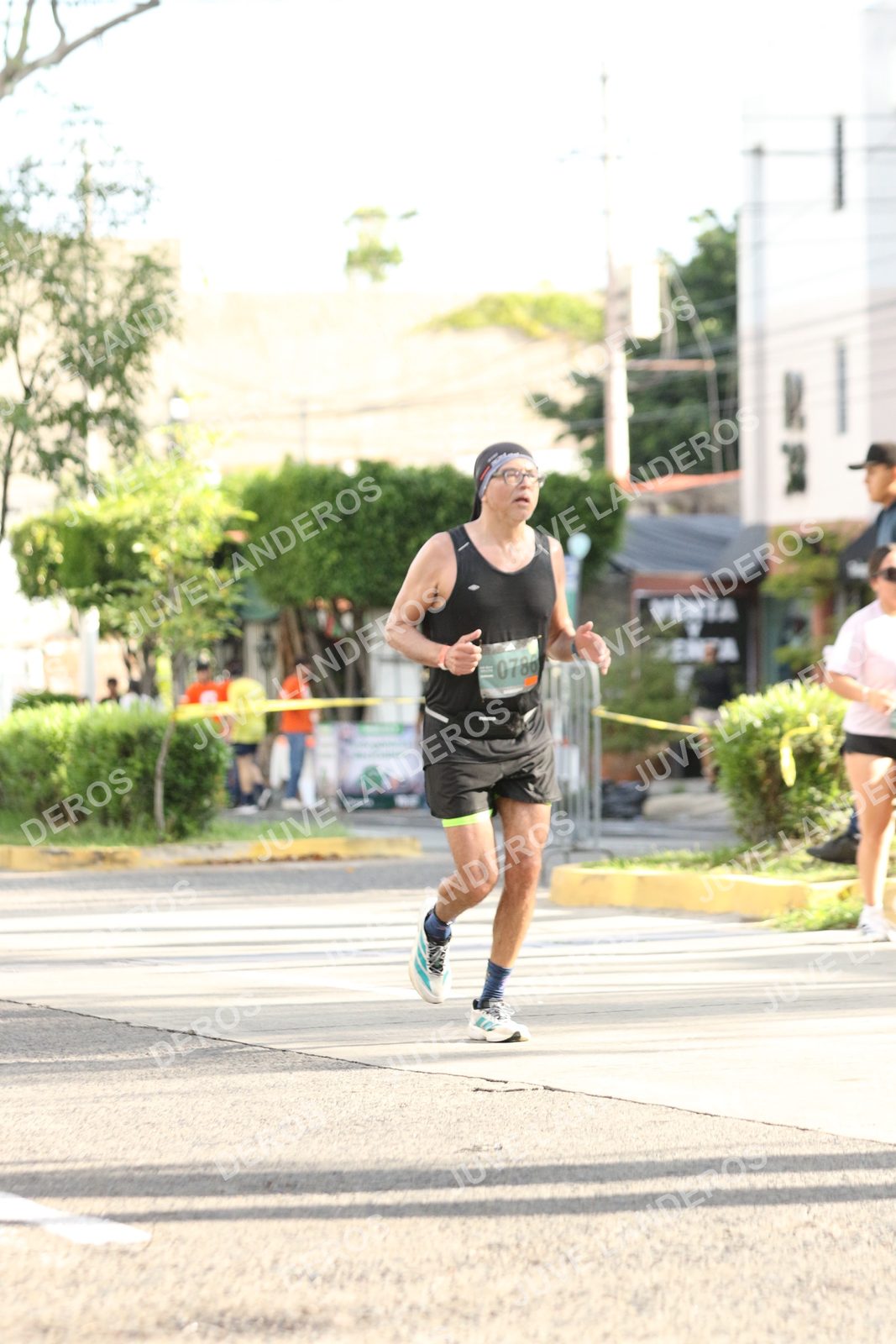 Foto de ADIDAS SPLITS GUADALAJARA 15K / 30K en Av. San Ignacio esquina Av. Ignacio L. Vallarta, Zapopan a las 08:56 · dorsal 786