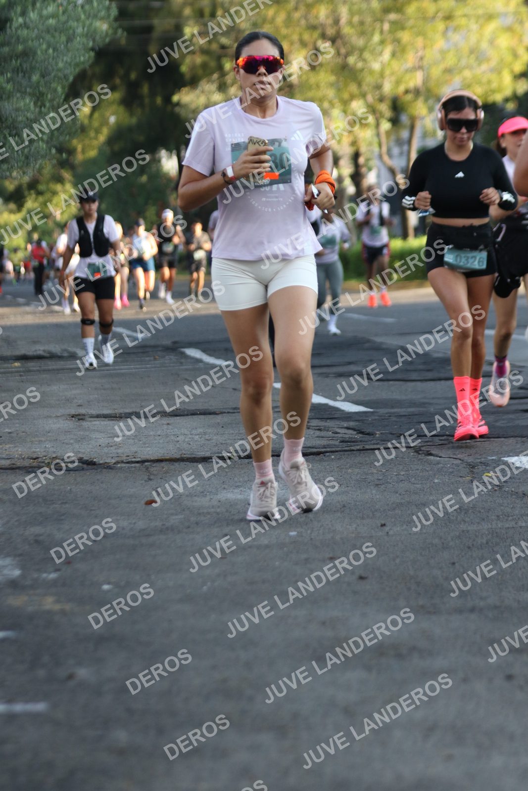 Foto de ADIDAS SPLITS GUADALAJARA 15K / 30K en Av. San Ignacio esquina Av. Ignacio L. Vallarta, Zapopan a las 07:40 · dorsal 326, 30