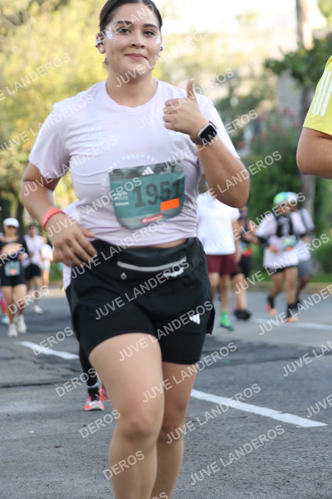 Foto de ADIDAS SPLITS GUADALAJARA 15K / 30K en Av. San Ignacio esquina Av. Ignacio L. Vallarta, Zapopan a las 07:45 · dorsal 1951