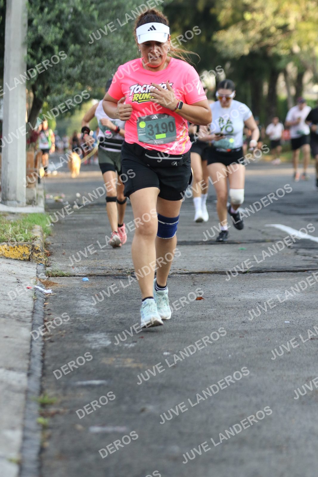 Foto de ADIDAS SPLITS GUADALAJARA 15K / 30K en Av. San Ignacio esquina Av. Ignacio L. Vallarta, Zapopan a las 07:31 · dorsal 3190