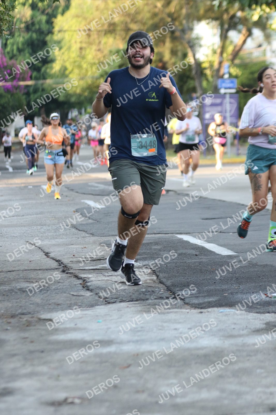 Foto de ADIDAS SPLITS GUADALAJARA 15K / 30K en Av. San Ignacio esquina Av. Ignacio L. Vallarta, Zapopan a las 07:19 · dorsal 3448