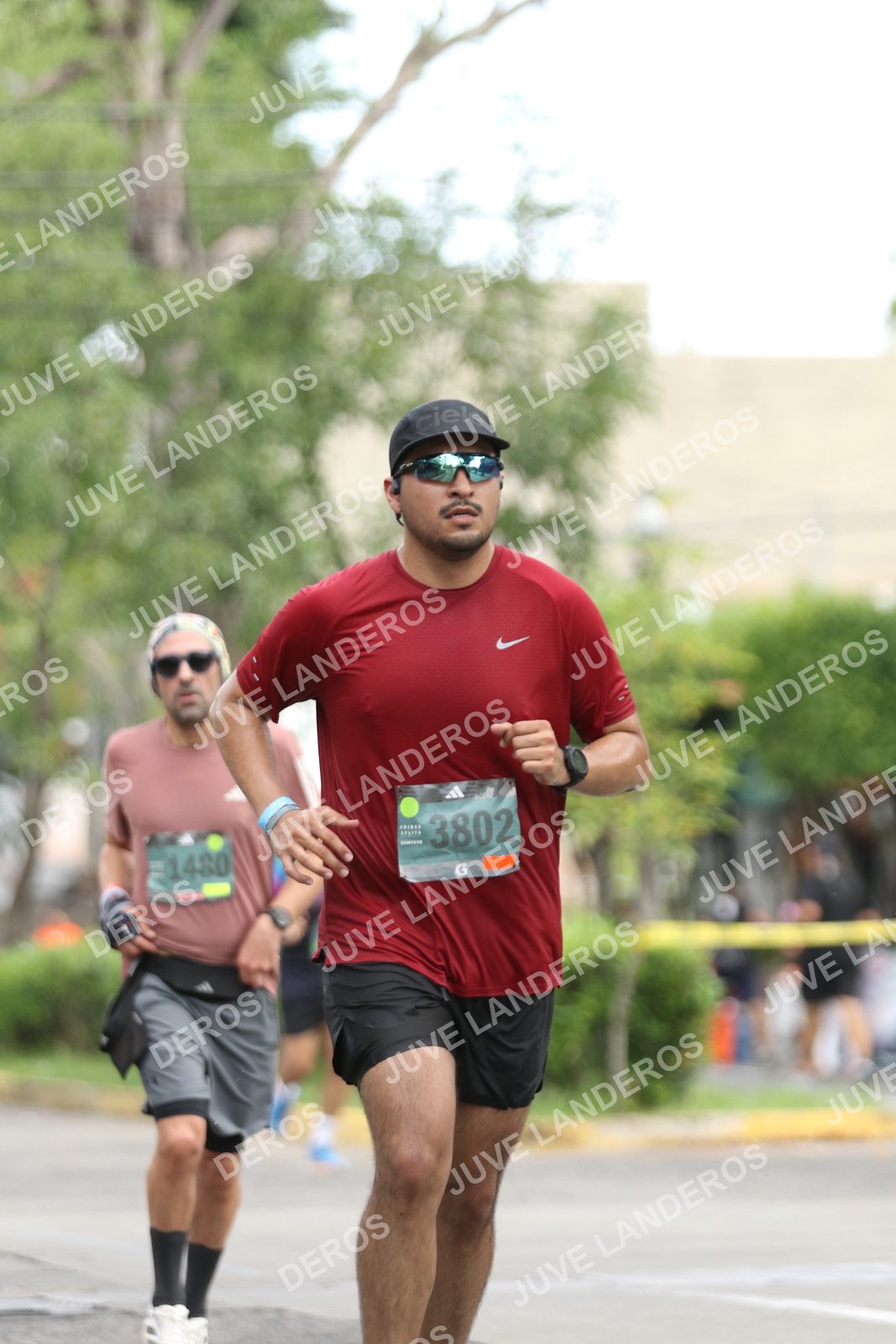 Foto de ADIDAS SPLITS GUADALAJARA 15K / 30K en Av. San Ignacio esquina Av. Ignacio L. Vallarta, Zapopan a las 09:08 · dorsal 3802, 1480