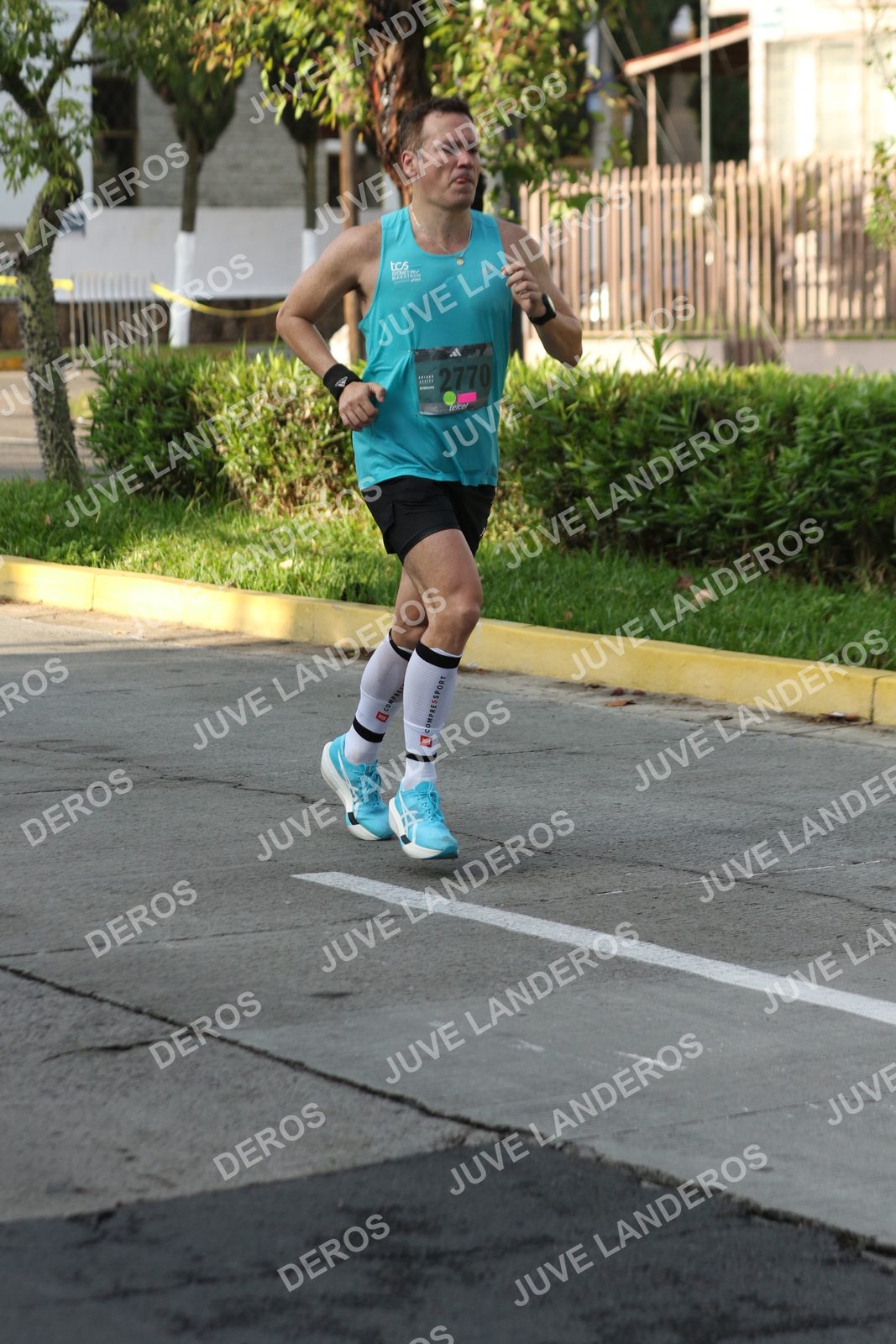 Foto de ADIDAS SPLITS GUADALAJARA 15K / 30K en Av. San Ignacio esquina Av. Ignacio L. Vallarta, Zapopan a las 08:16 · dorsal 2770