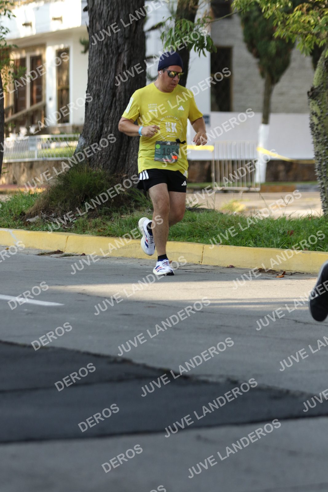 Foto de ADIDAS SPLITS GUADALAJARA 15K / 30K en Av. San Ignacio esquina Av. Ignacio L. Vallarta, Zapopan a las 08:20 · dorsal 1958, 30, 15