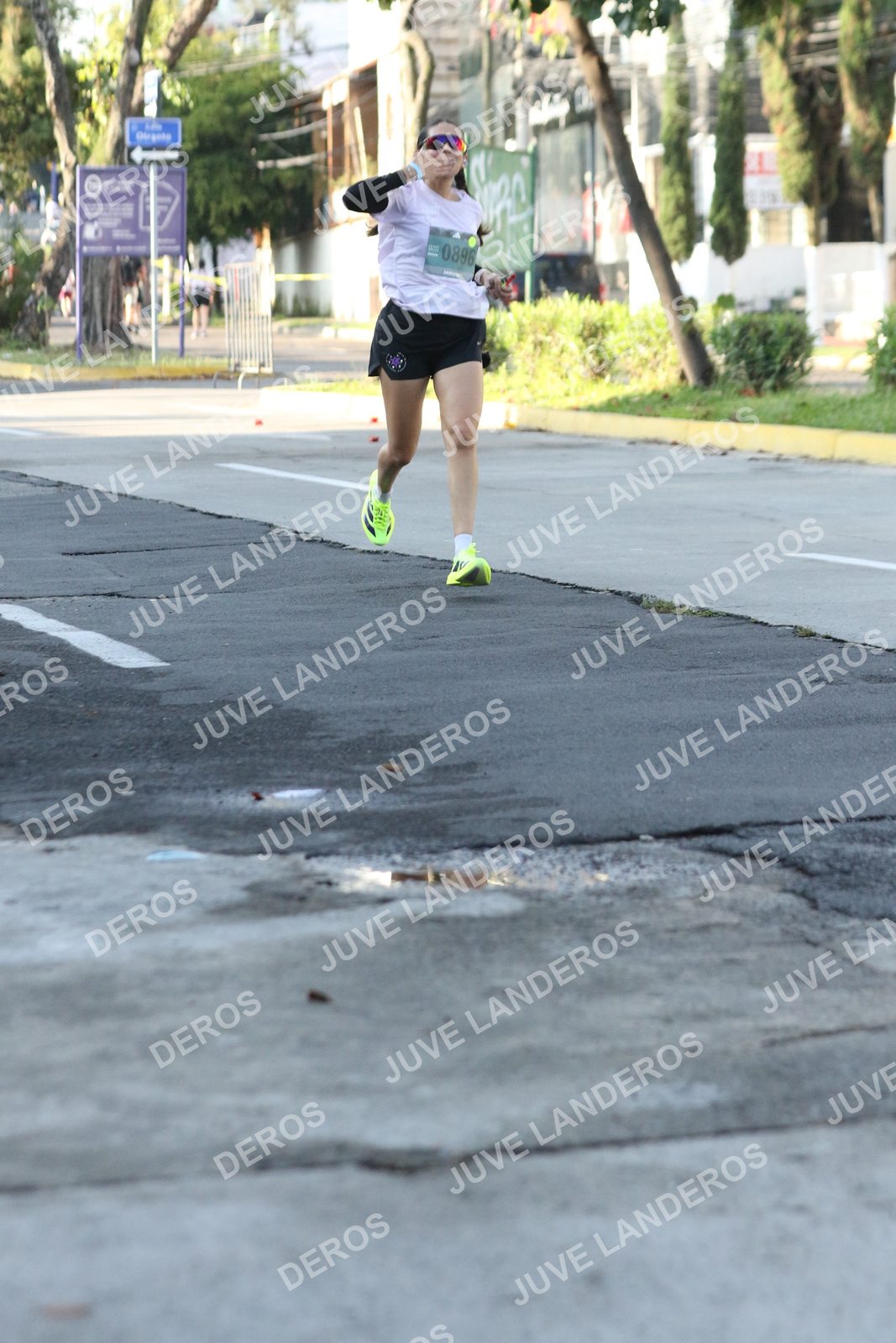 Foto de ADIDAS SPLITS GUADALAJARA 15K / 30K en Av. San Ignacio esquina Av. Ignacio L. Vallarta, Zapopan a las 08:04 · dorsal 896