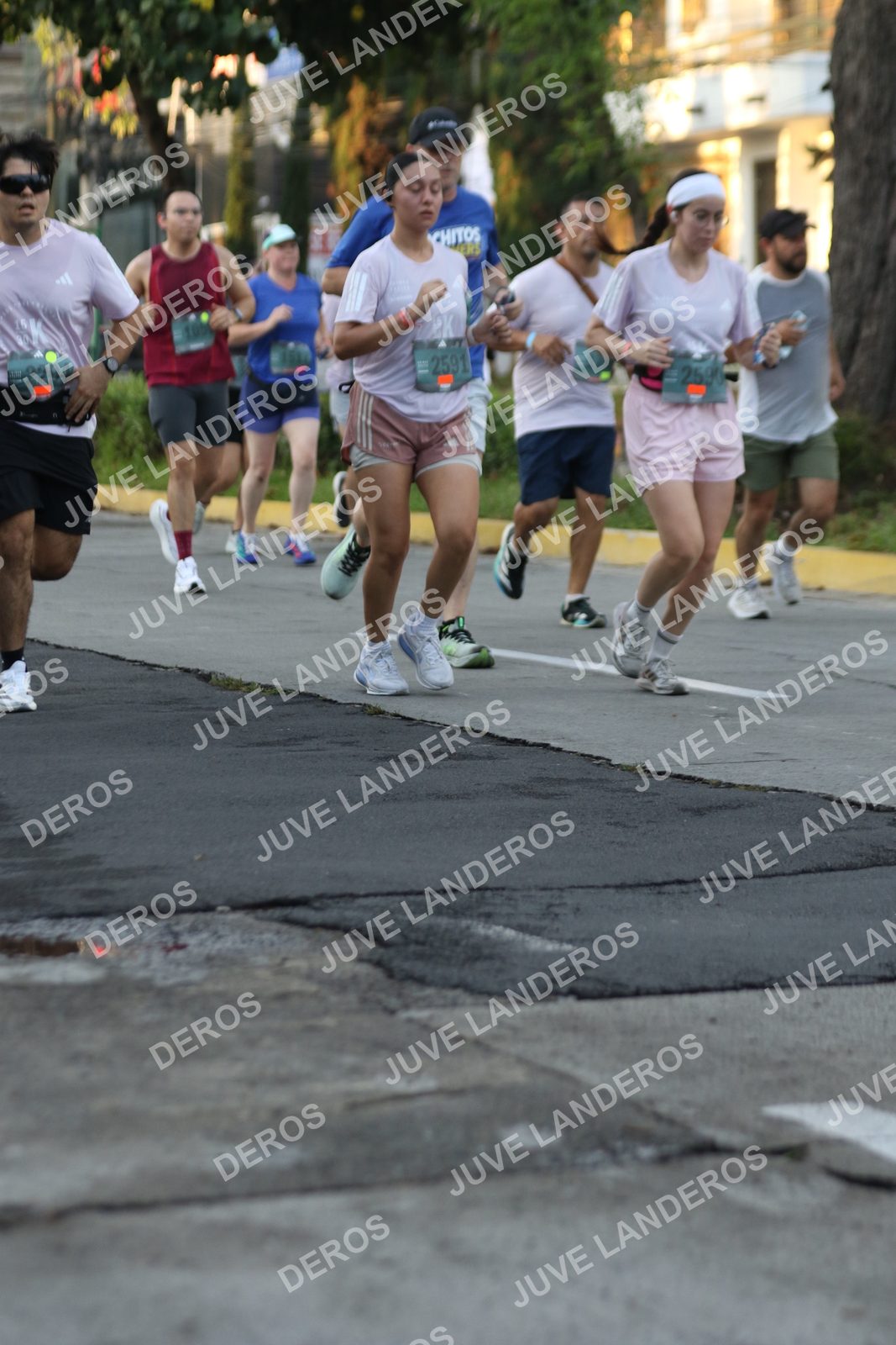 Foto de ADIDAS SPLITS GUADALAJARA 15K / 30K en Av. San Ignacio esquina Av. Ignacio L. Vallarta, Zapopan a las 07:11 · dorsal 2591