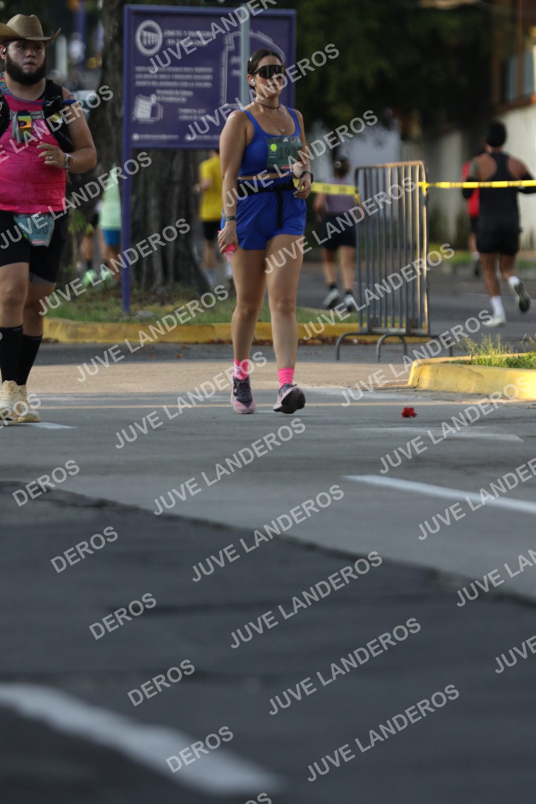 Foto de ADIDAS SPLITS GUADALAJARA 15K / 30K en Av. San Ignacio esquina Av. Ignacio L. Vallarta, Zapopan a las 07:21 · dorsal 190, 1938