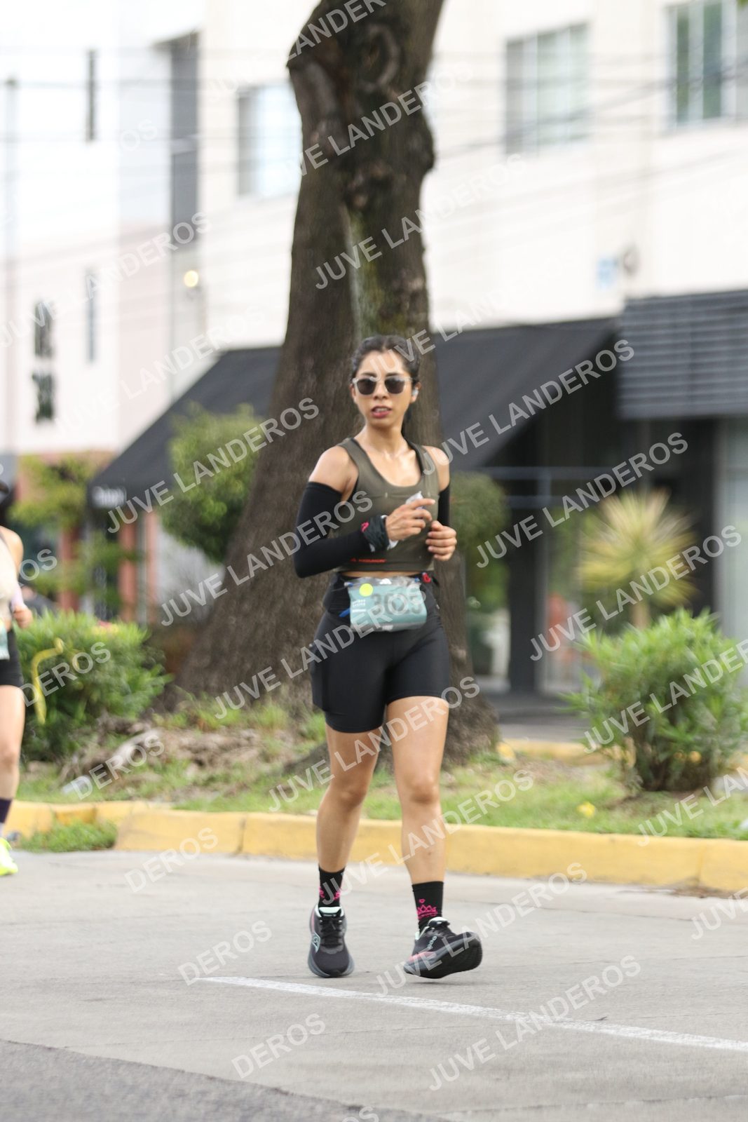 Foto de ADIDAS SPLITS GUADALAJARA 15K / 30K en Av. San Ignacio esquina Av. Ignacio L. Vallarta, Zapopan a las 09:05 · dorsal 3625