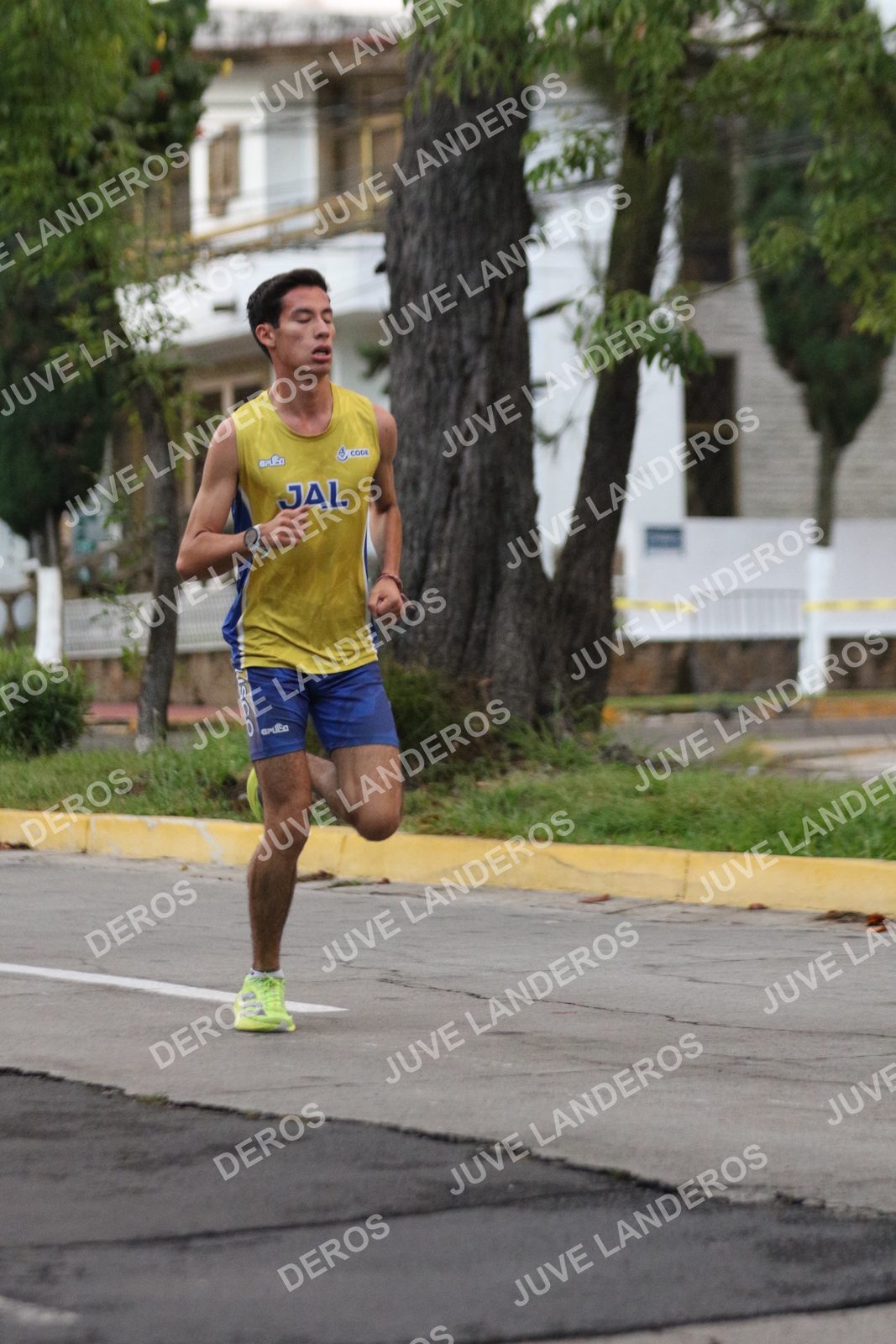 Foto de ADIDAS SPLITS GUADALAJARA 15K / 30K en Av. San Ignacio esquina Av. Ignacio L. Vallarta, Zapopan a las 06:45