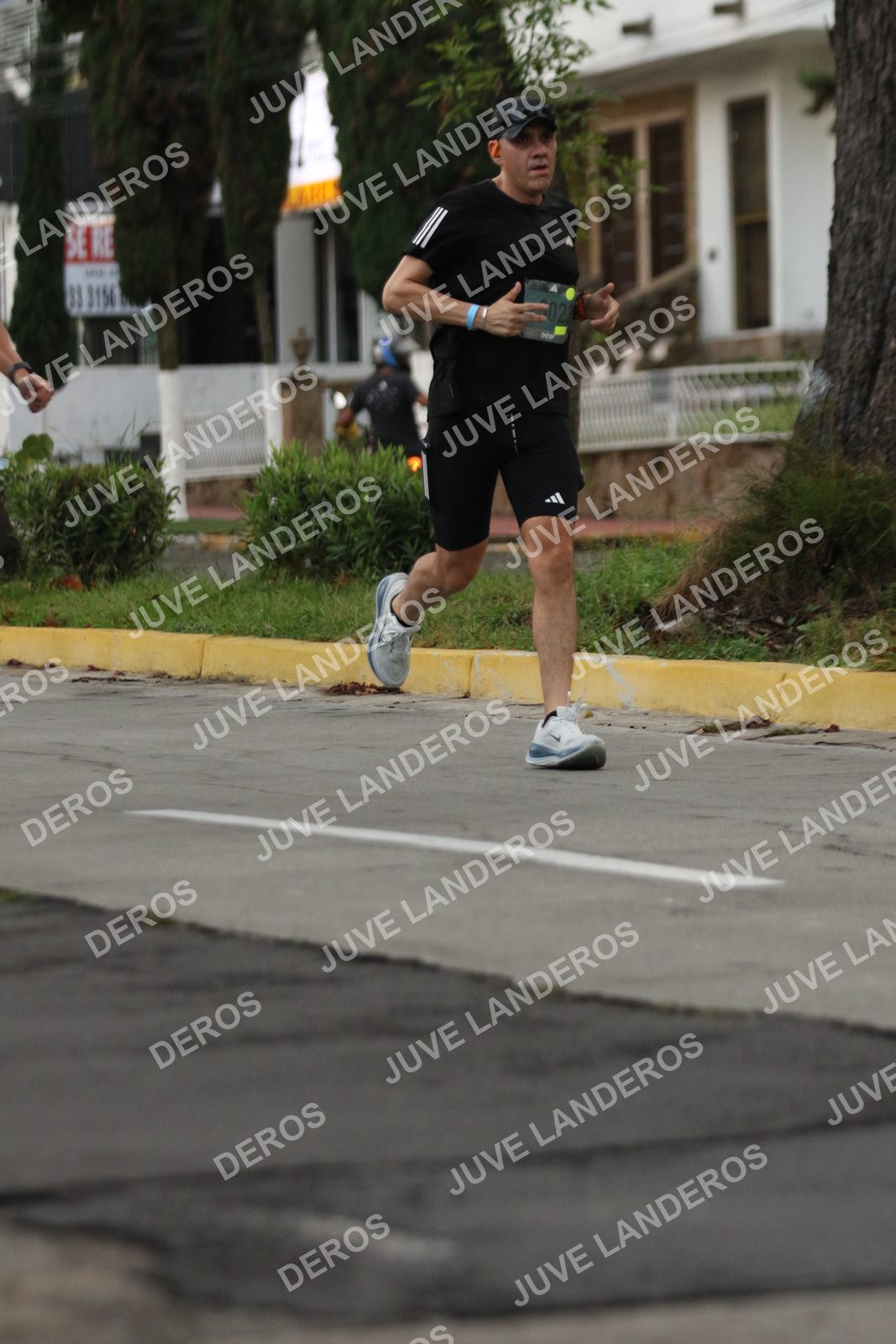 Foto de ADIDAS SPLITS GUADALAJARA 15K / 30K en Av. San Ignacio esquina Av. Ignacio L. Vallarta, Zapopan a las 06:51