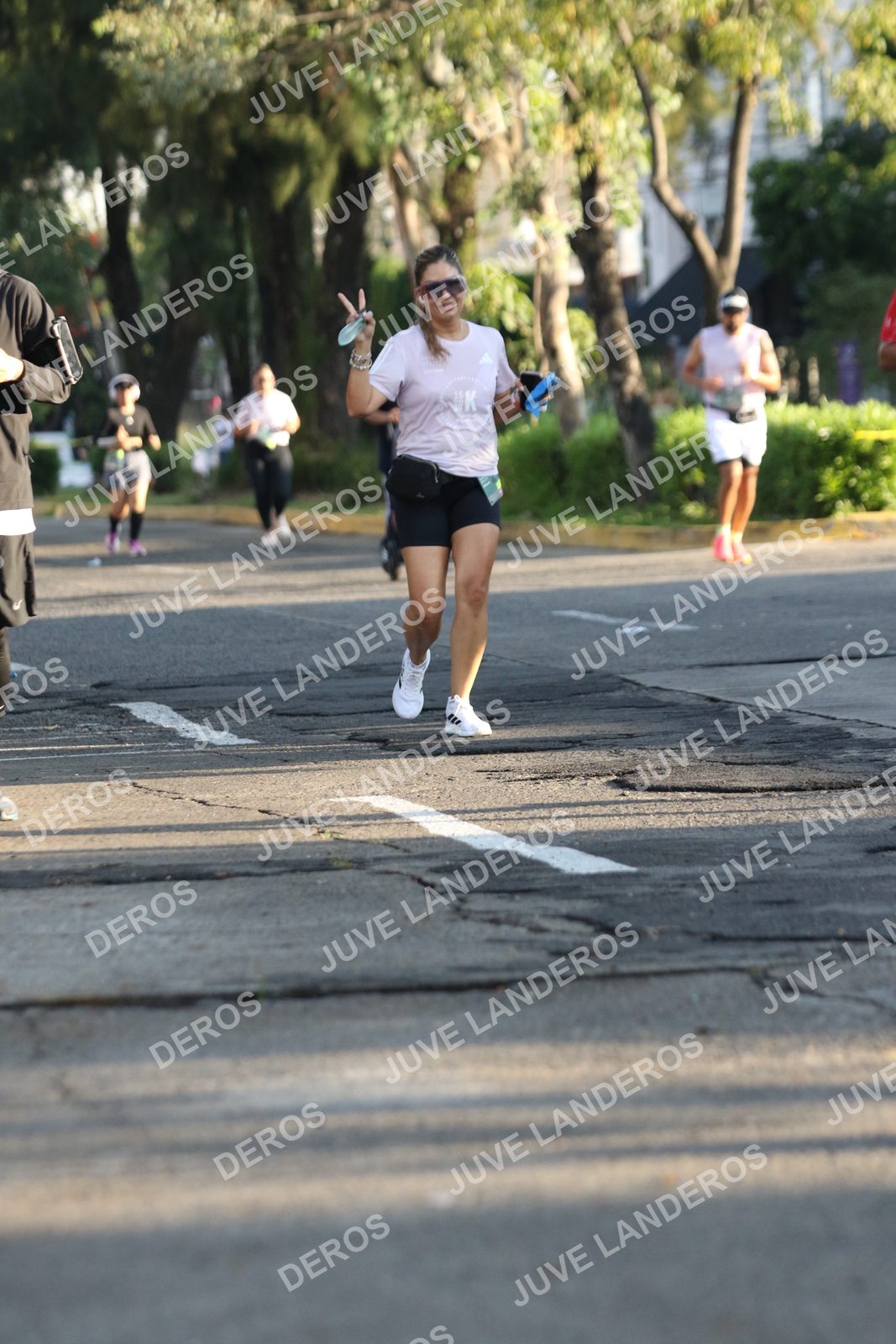 Foto de ADIDAS SPLITS GUADALAJARA 15K / 30K en Av. San Ignacio esquina Av. Ignacio L. Vallarta, Zapopan a las 07:52