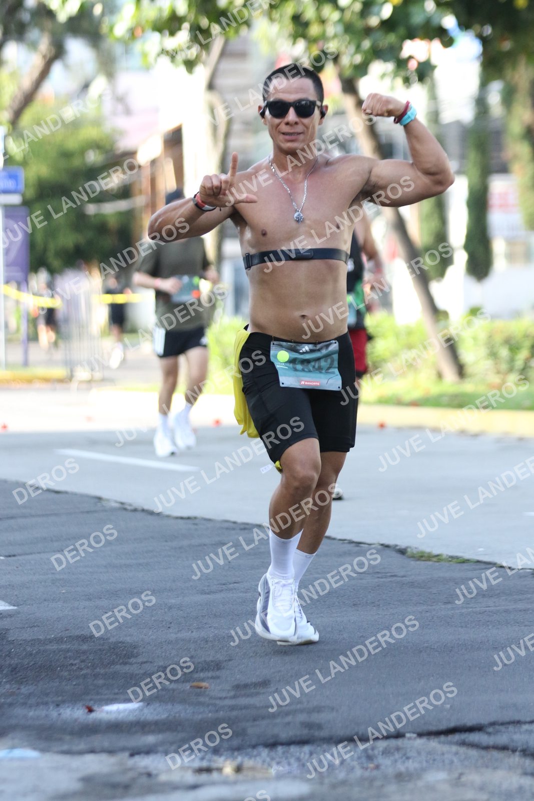 Foto de ADIDAS SPLITS GUADALAJARA 15K / 30K en Av. San Ignacio esquina Av. Ignacio L. Vallarta, Zapopan a las 08:24