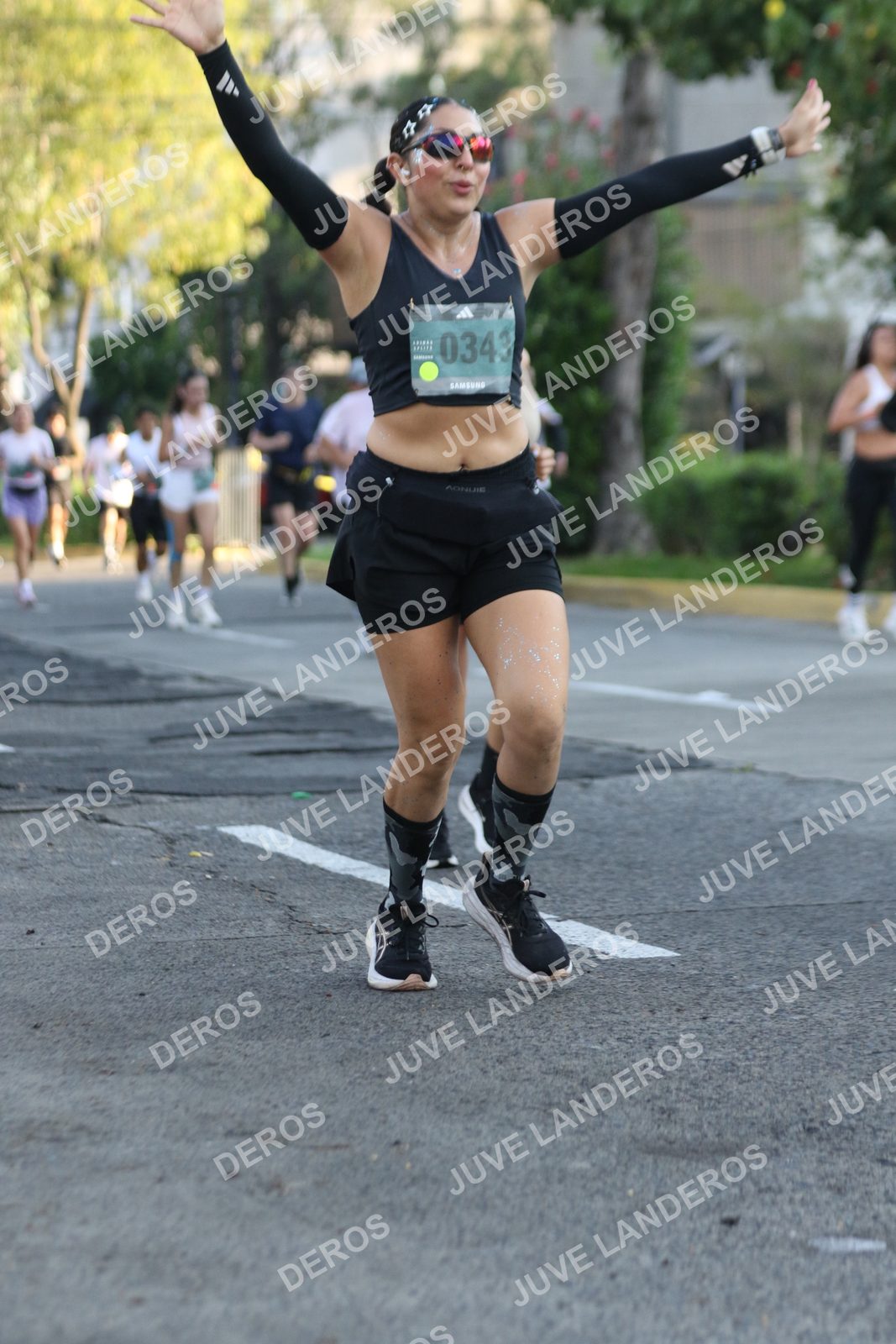 Foto de ADIDAS SPLITS GUADALAJARA 15K / 30K en Av. San Ignacio esquina Av. Ignacio L. Vallarta, Zapopan a las 07:40 · dorsal 343